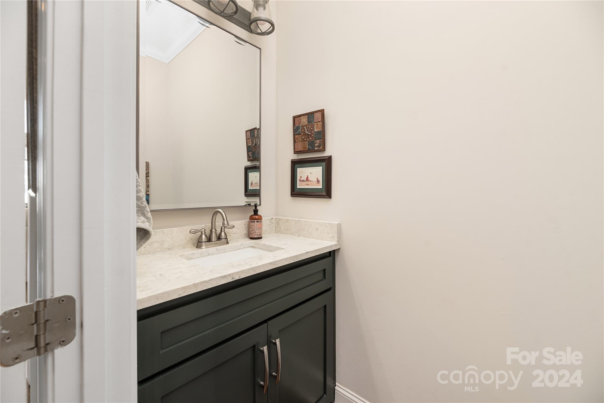 Colony Harbor - Residential