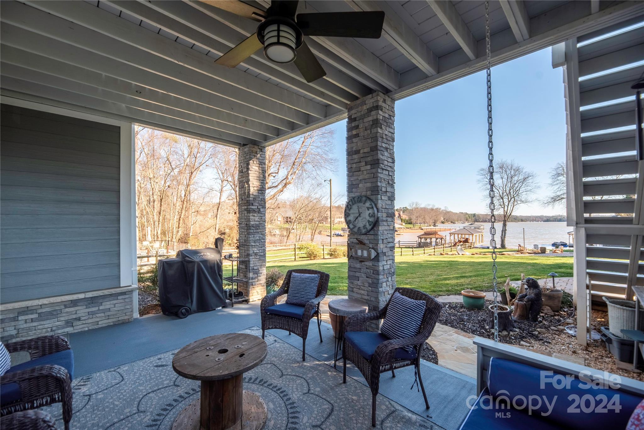 Colony Harbor - Residential