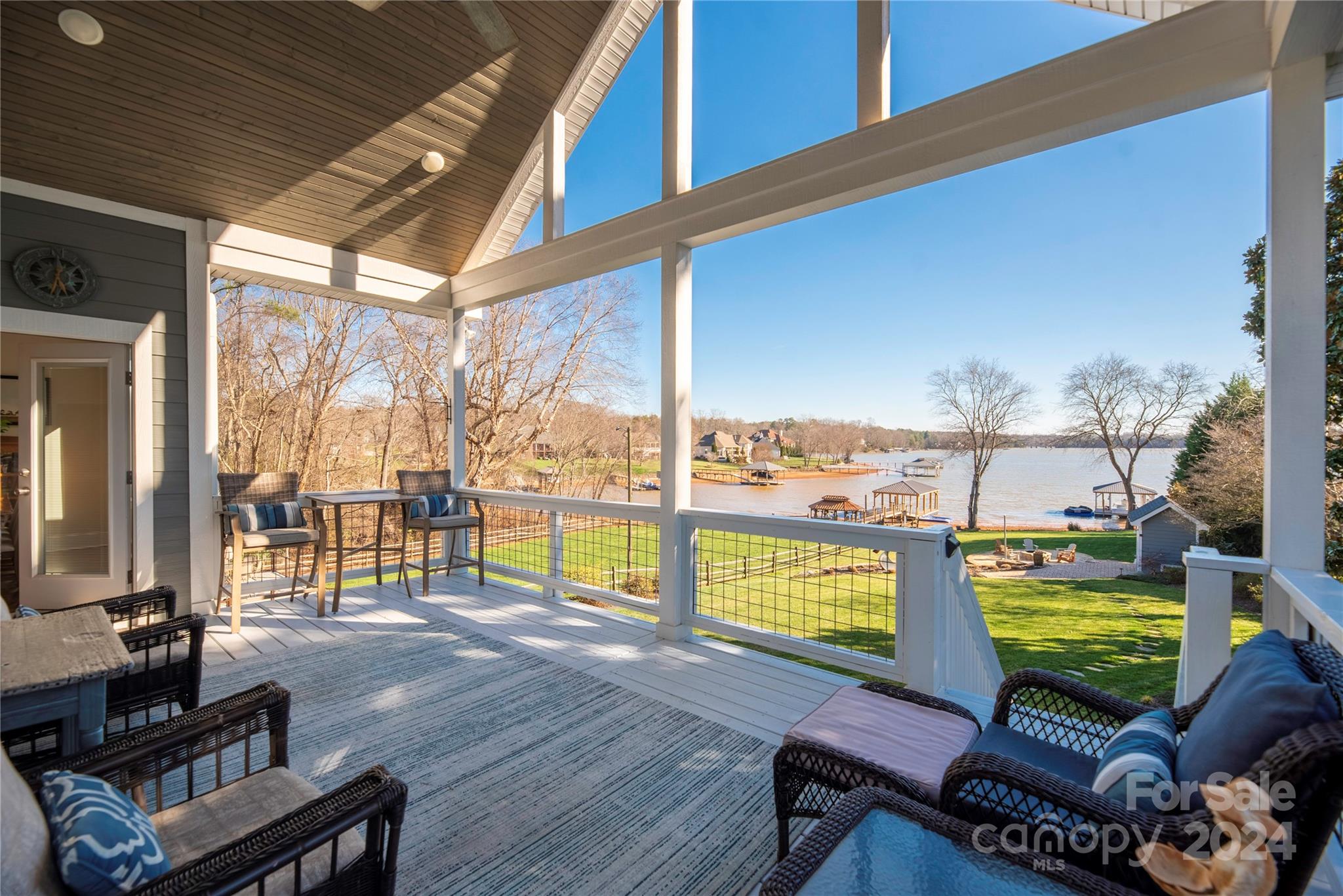 Colony Harbor - Residential