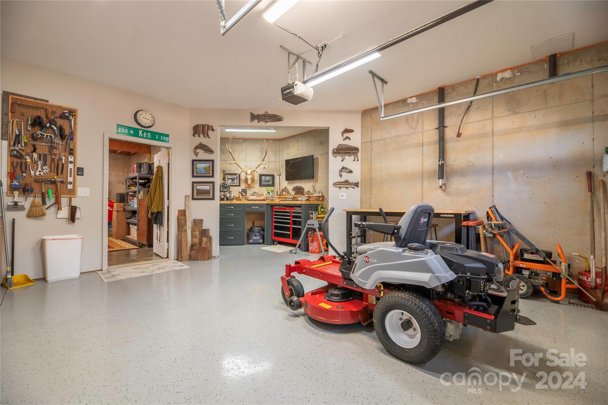 Colony Harbor - Residential