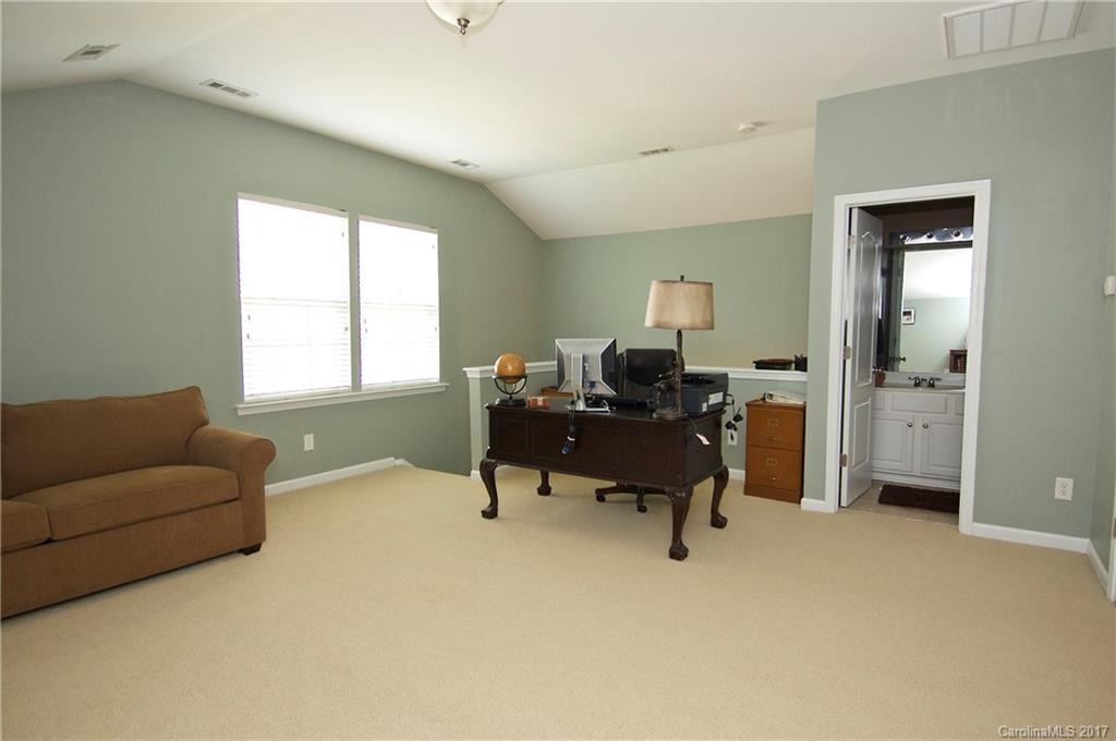 Reserve At Gold Hill - Residential