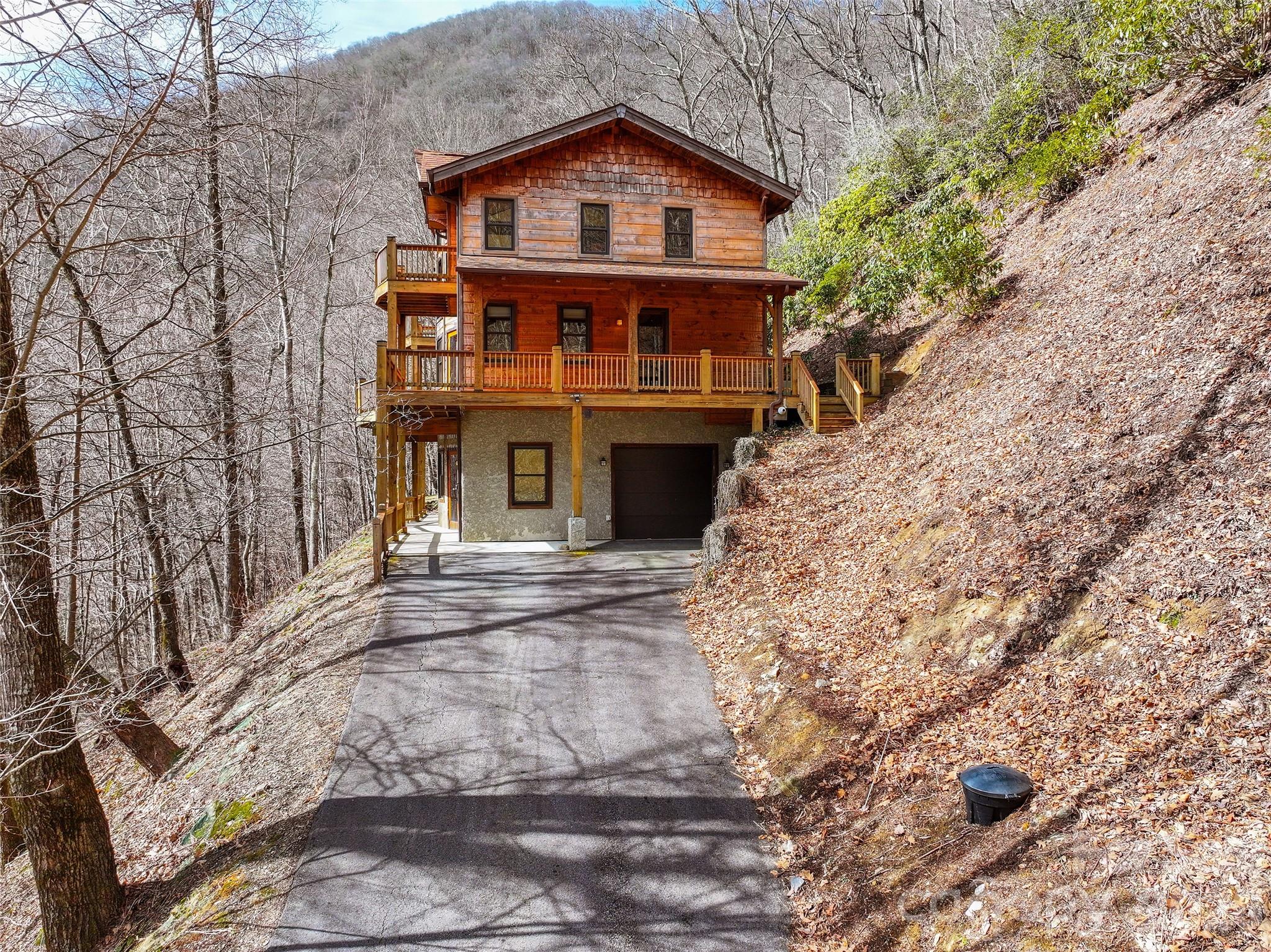 173 Heavenview Point