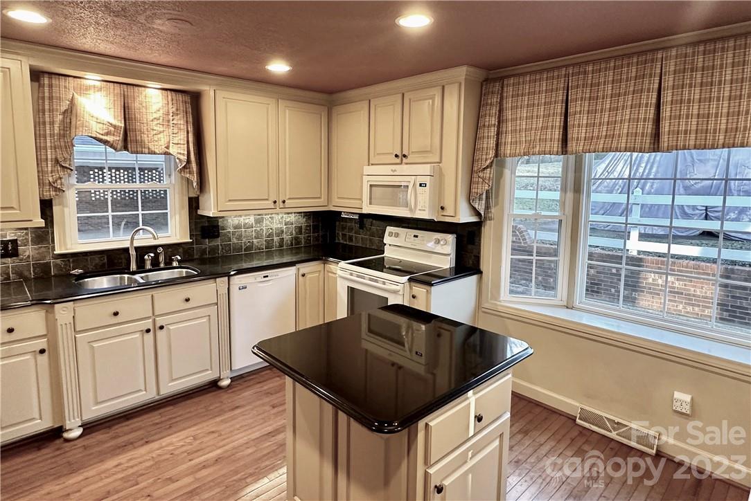 Rock Acres - Residential