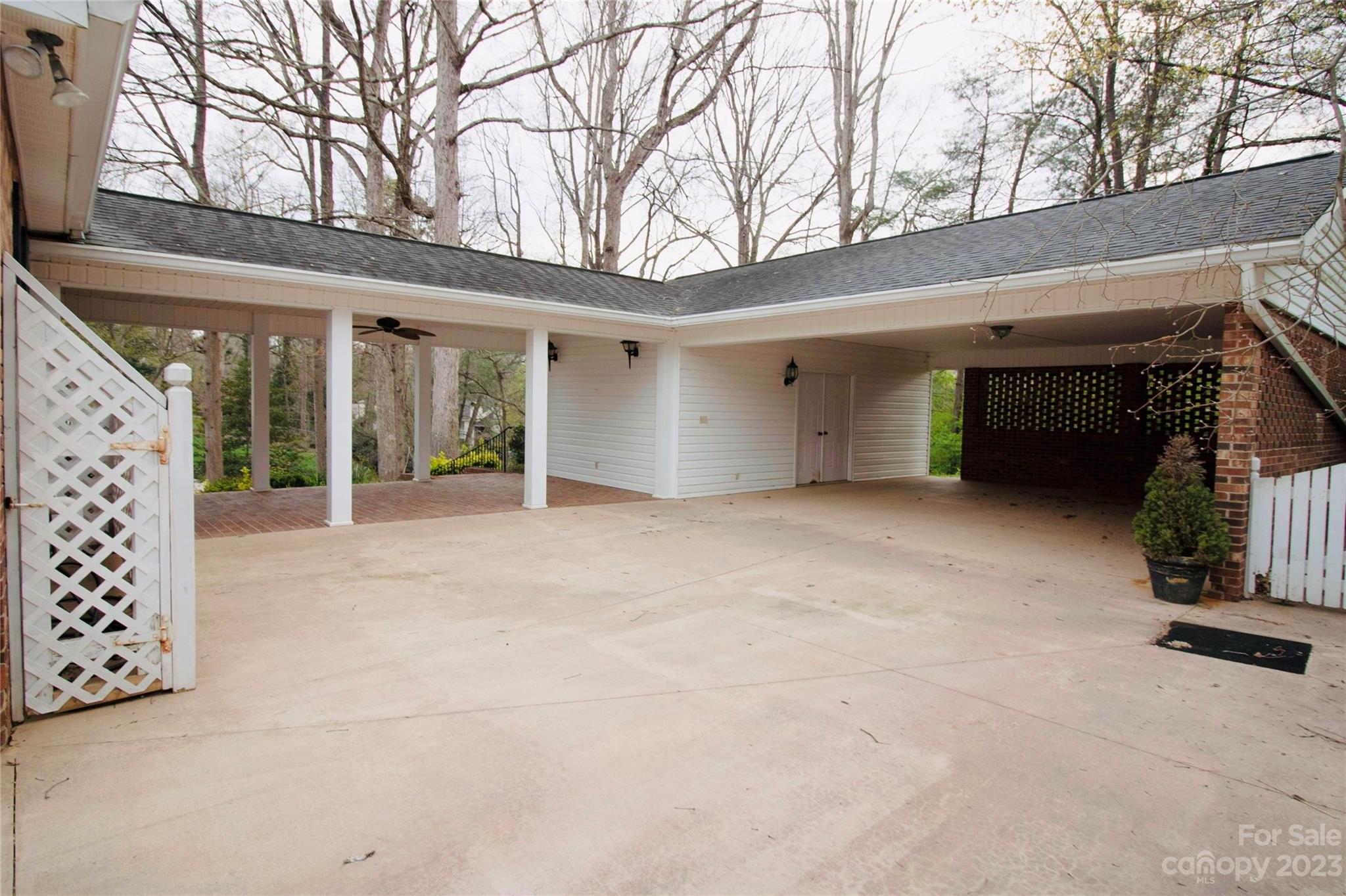 Rock Acres - Residential