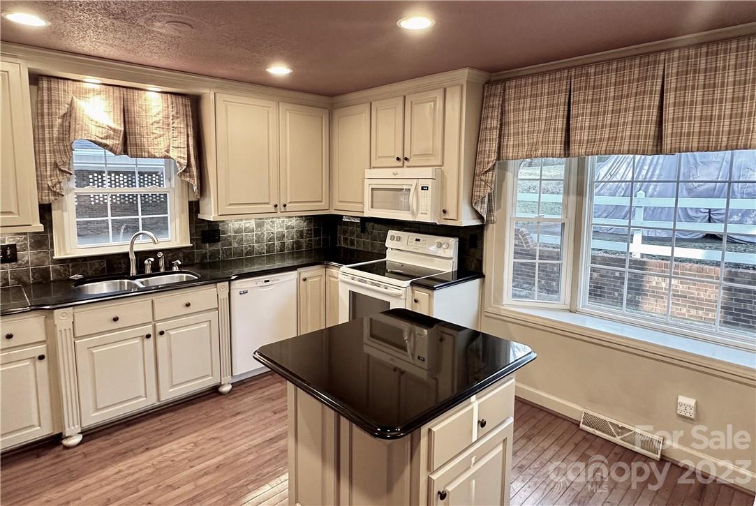 Rock Acres - Residential