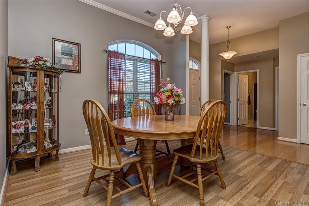 Brandon Oaks - Residential