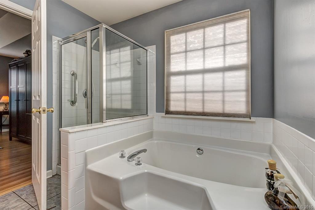 Brandon Oaks - Residential