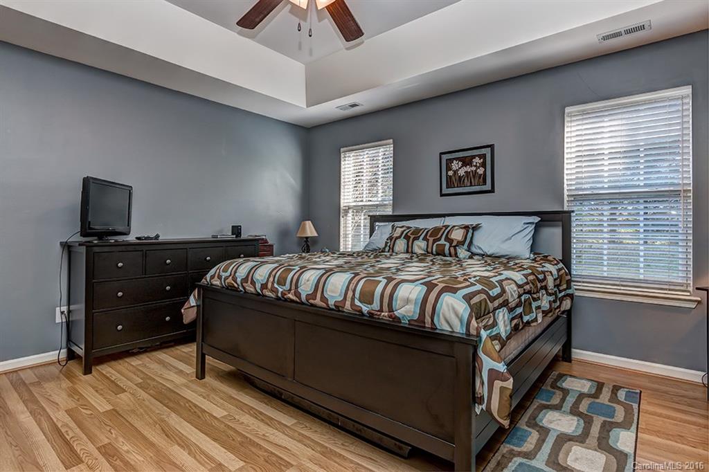 Brandon Oaks - Residential