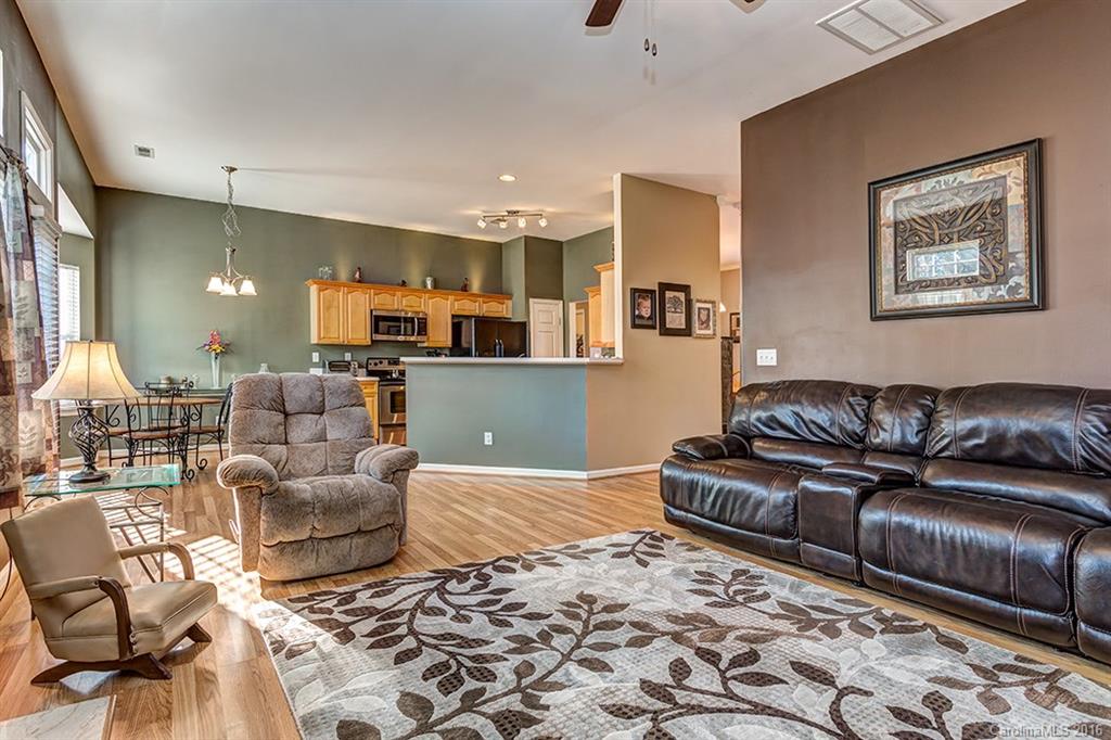 Brandon Oaks - Residential