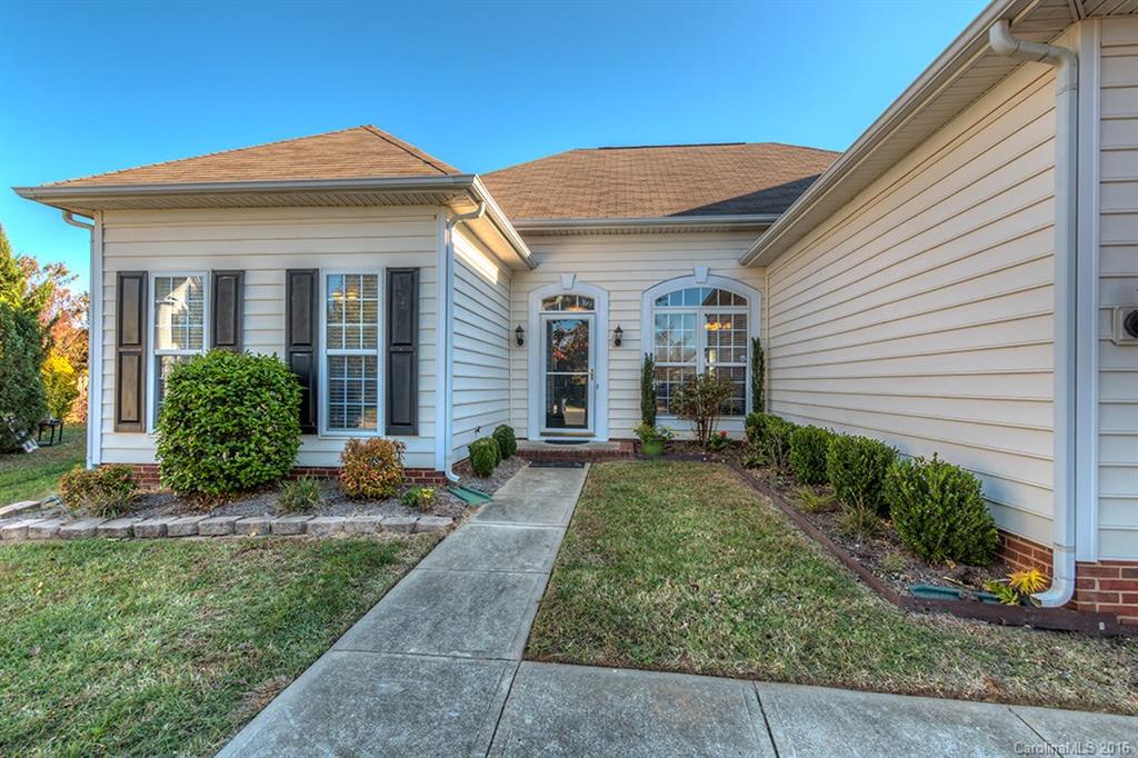 Brandon Oaks - Residential