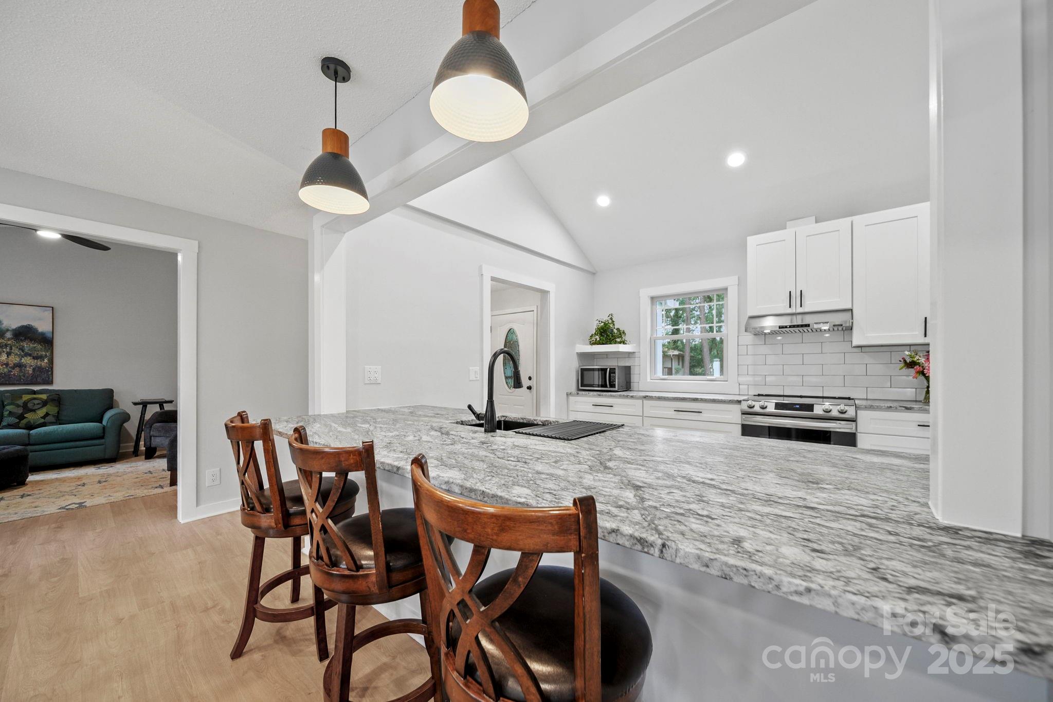 Tega Cay - Residential