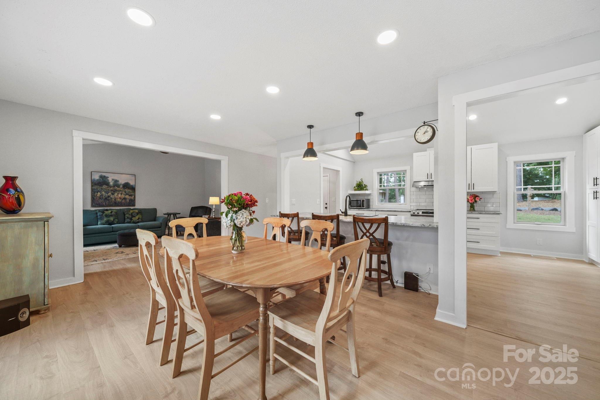 Tega Cay - Residential