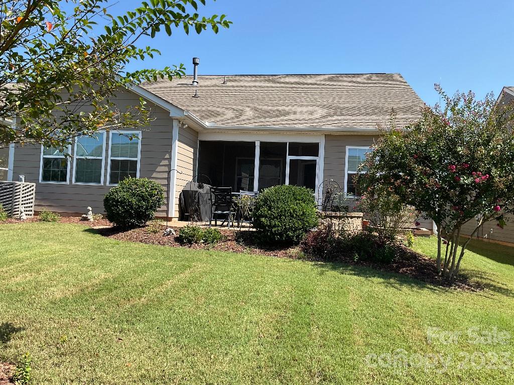 Tree Tops - Residential