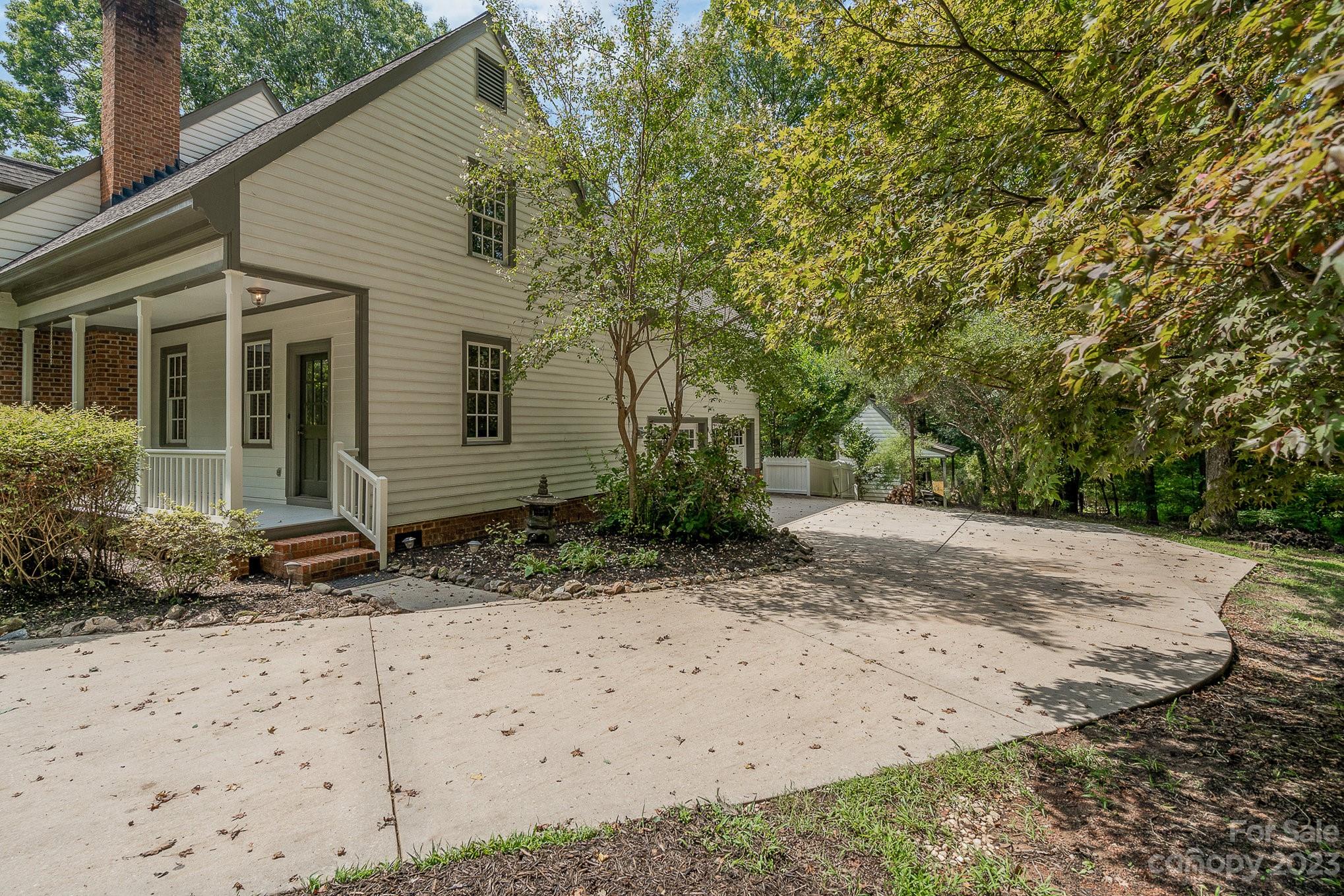 Roxbury - Residential