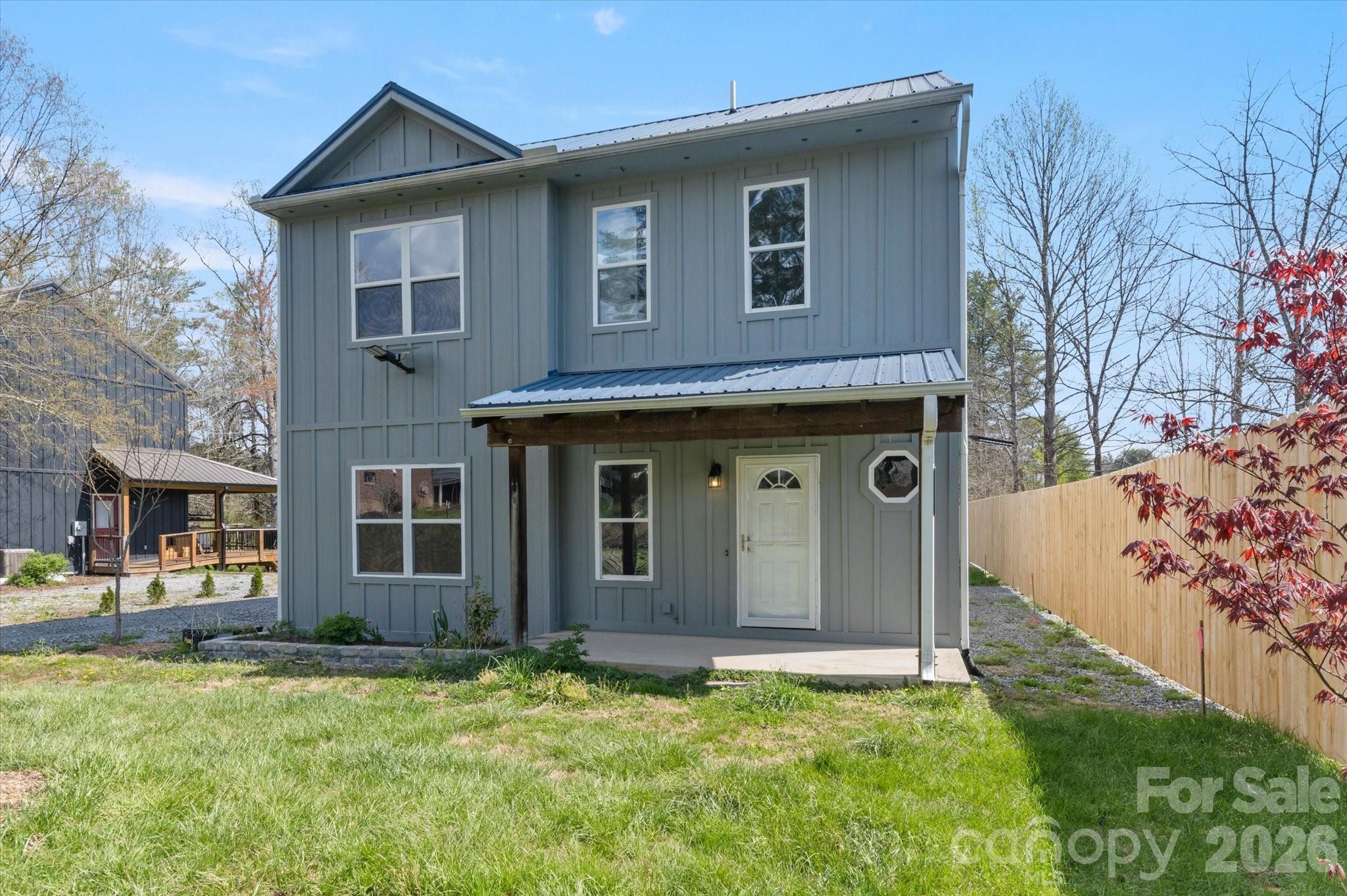 84 Poplar Street