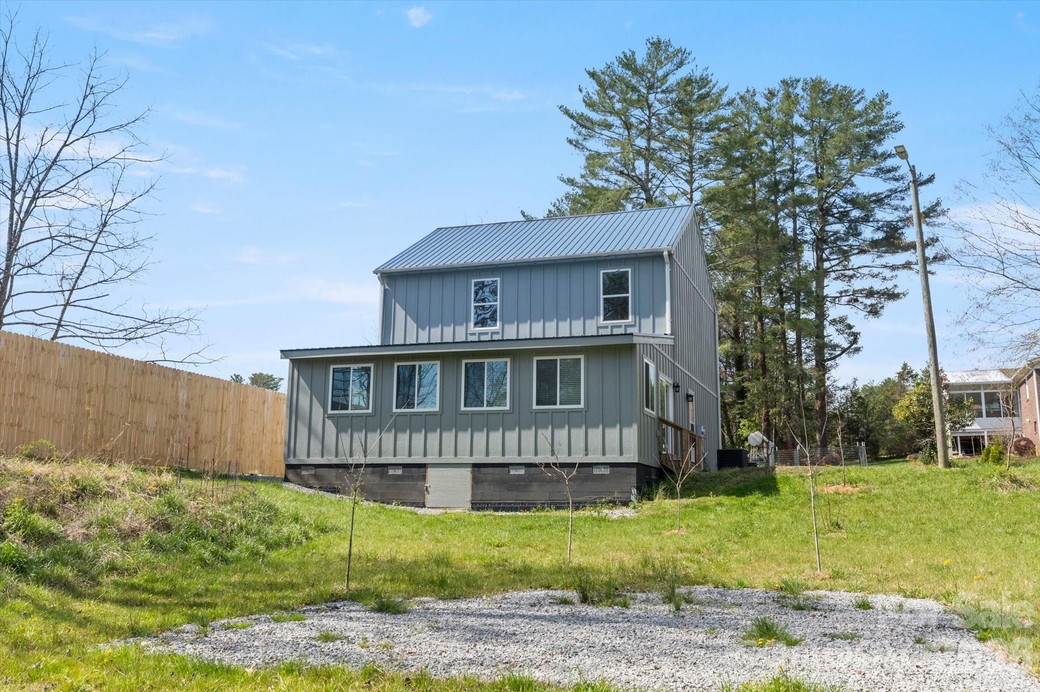 84 Poplar Street