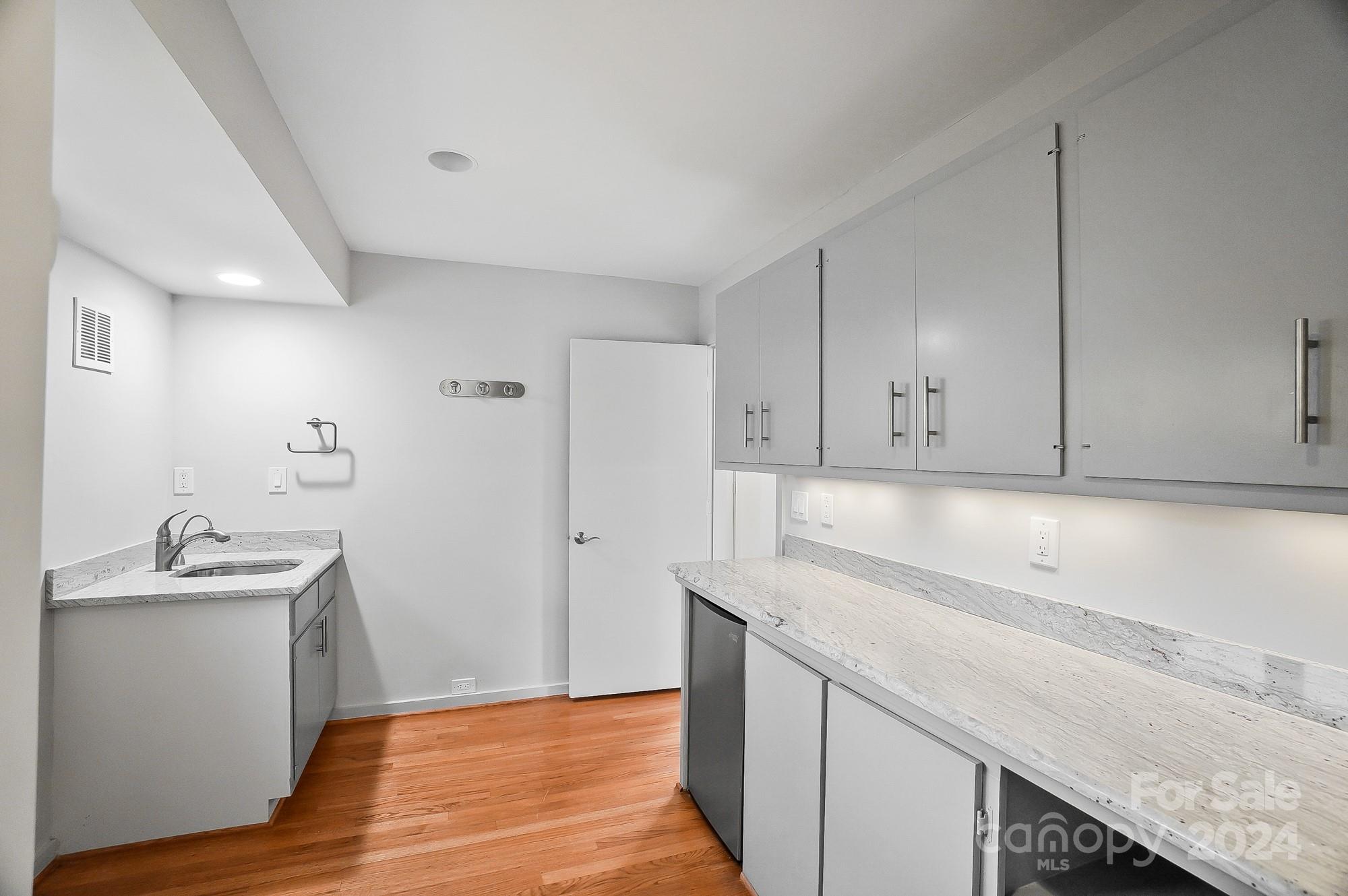 River Hills - Residential