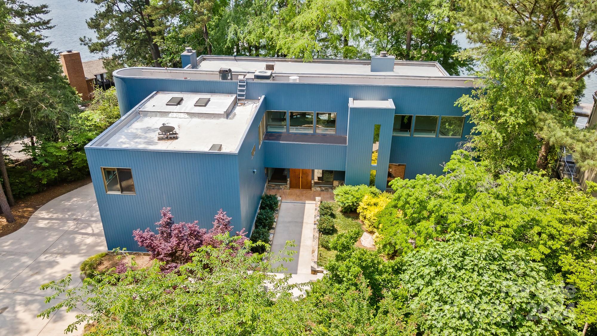 River Hills - Residential