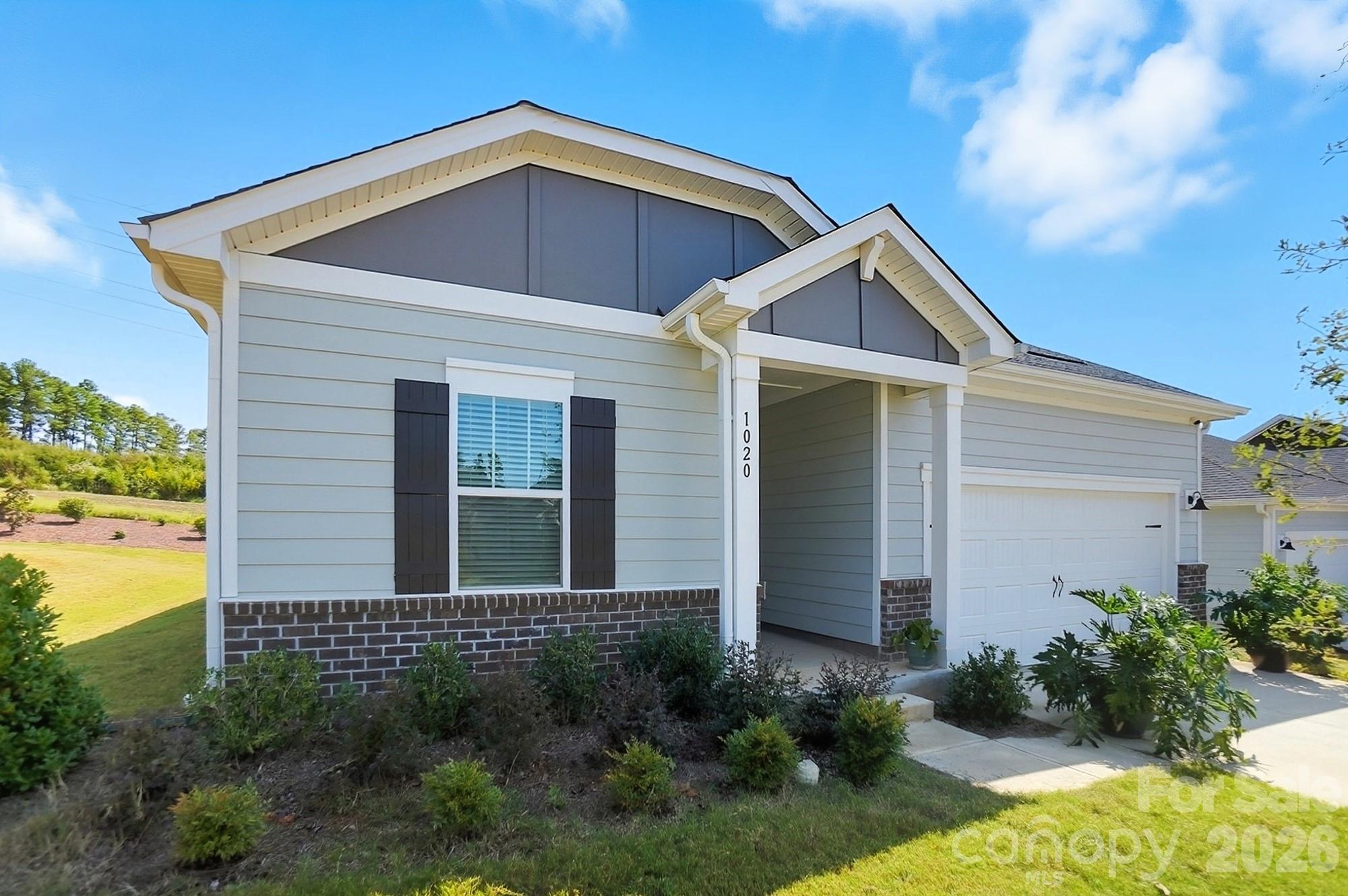 1020 Alicante Avenue