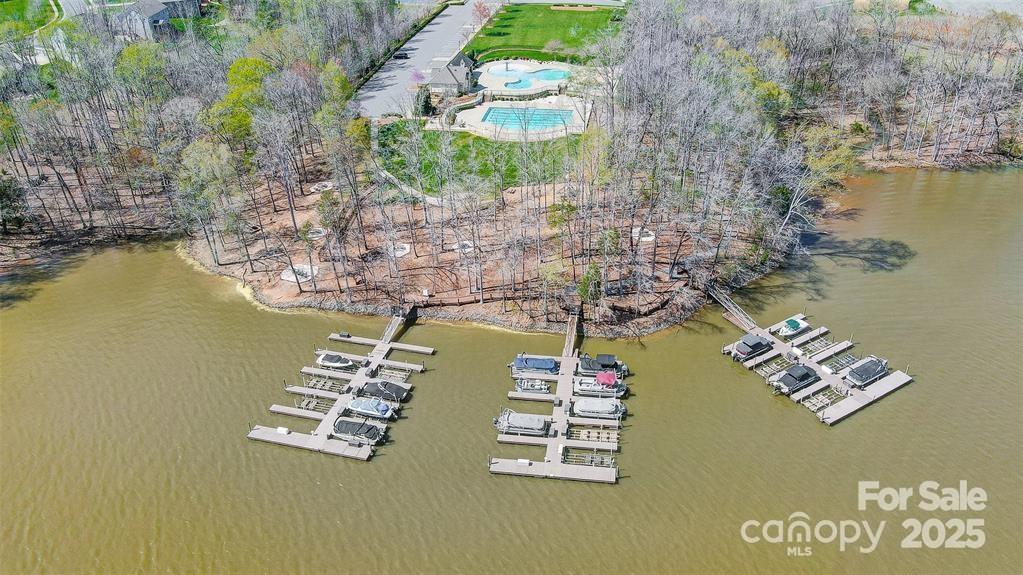 1020 Alicante Avenue