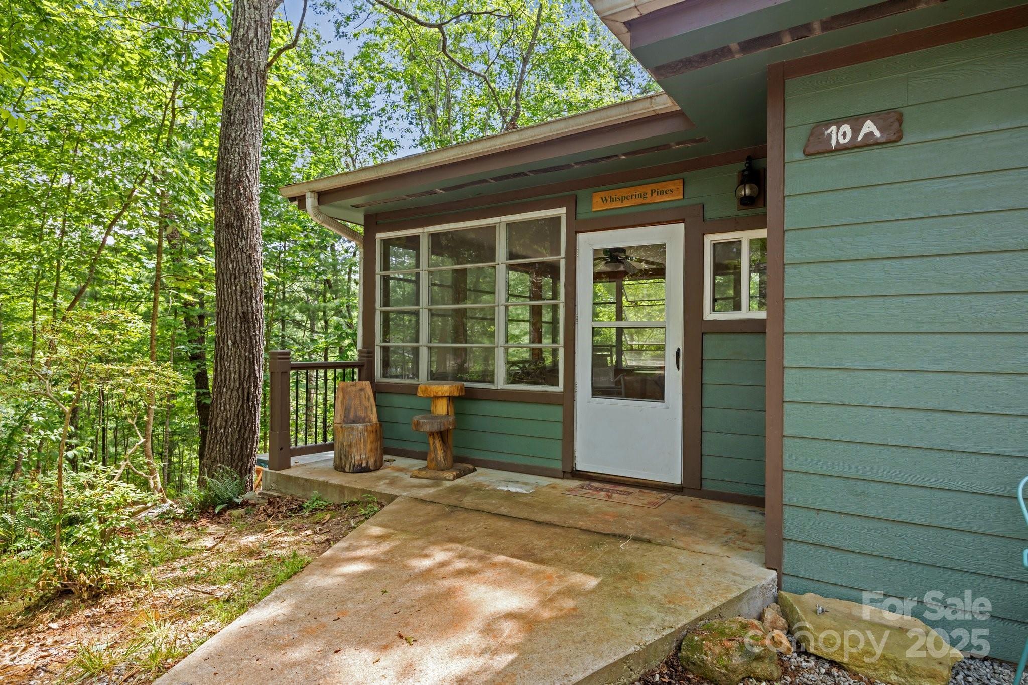 10a Lakemont Cottage Trail