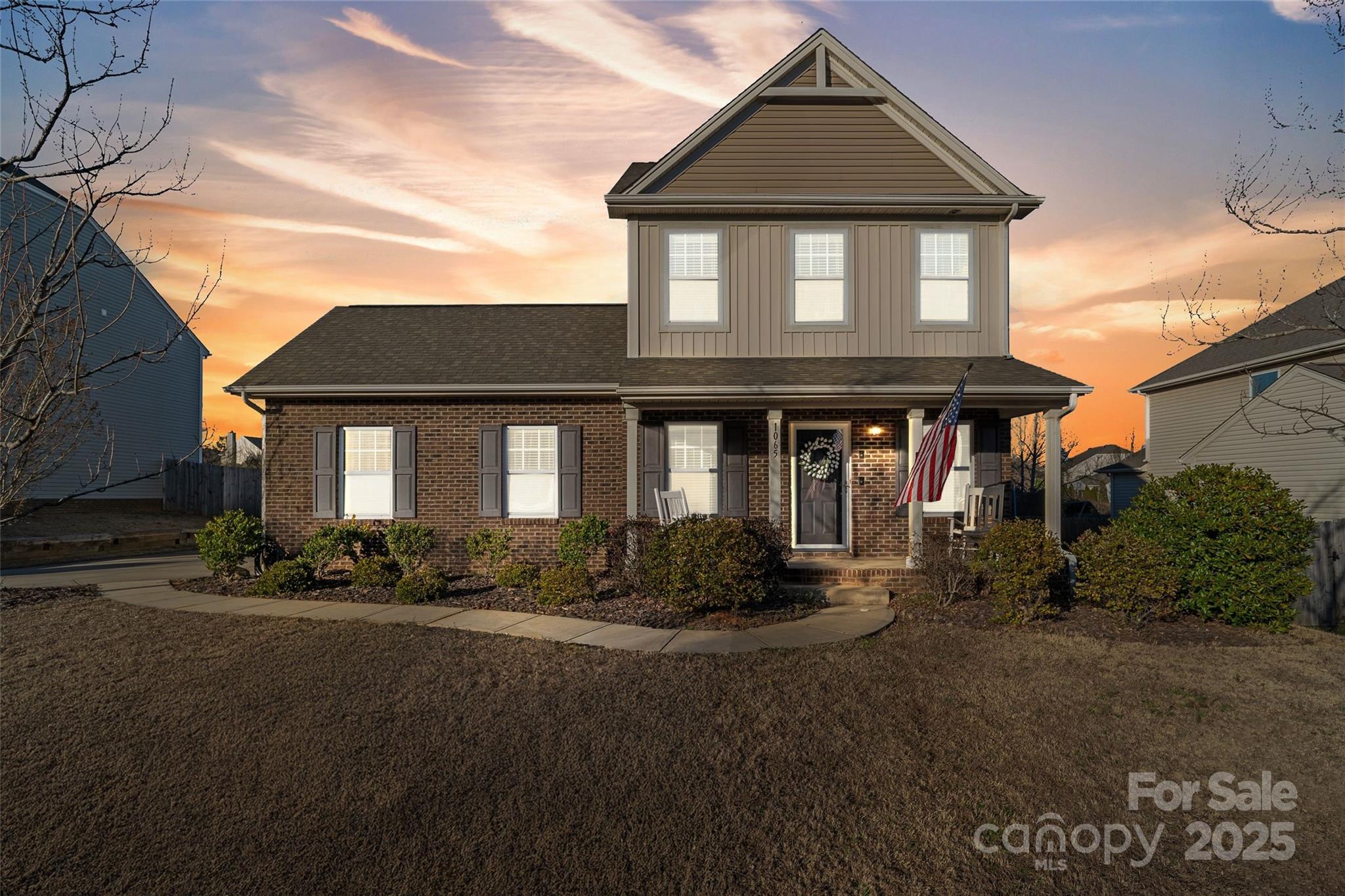 Ellis Pond - Residential