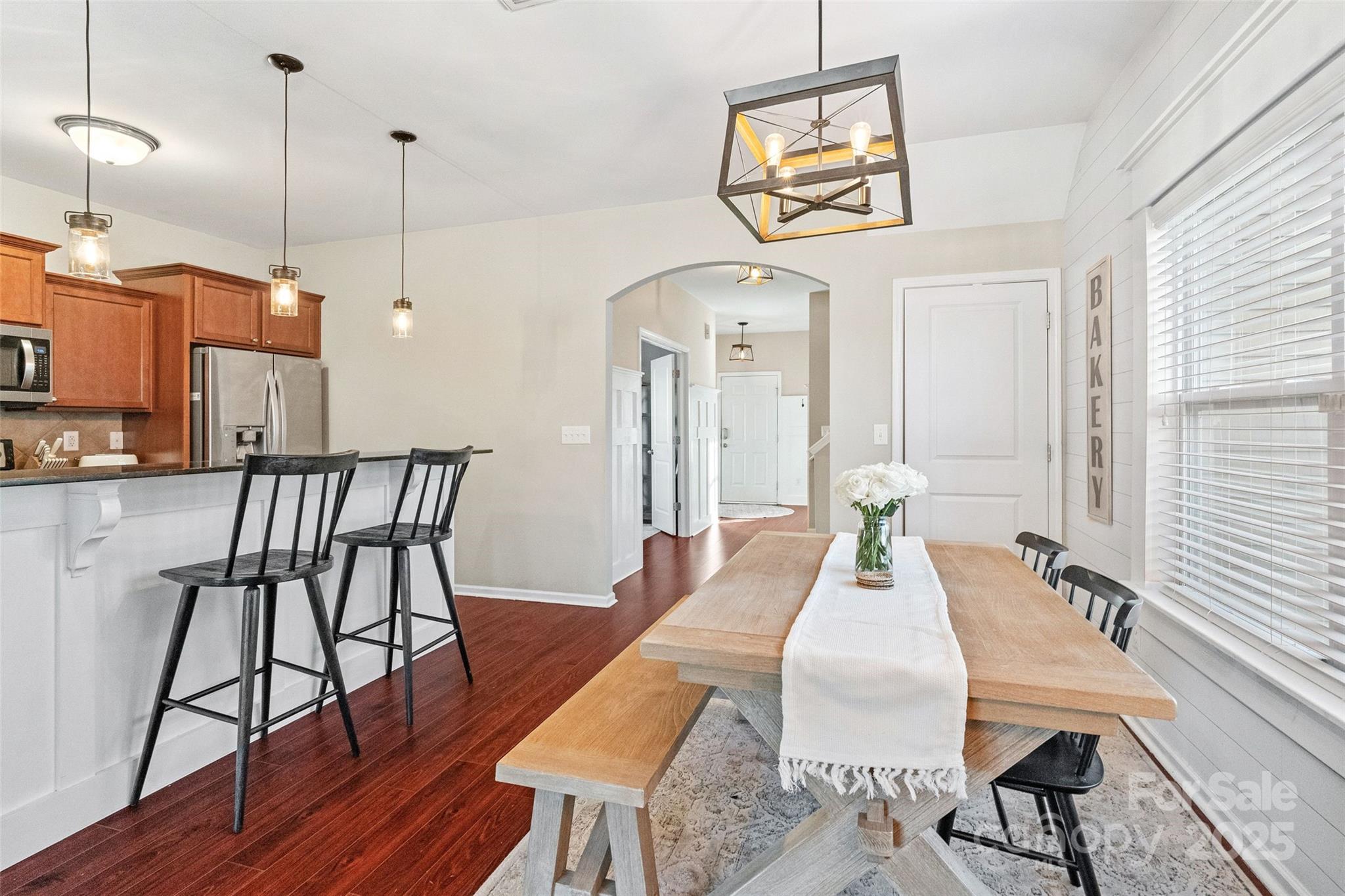 Ellis Pond - Residential