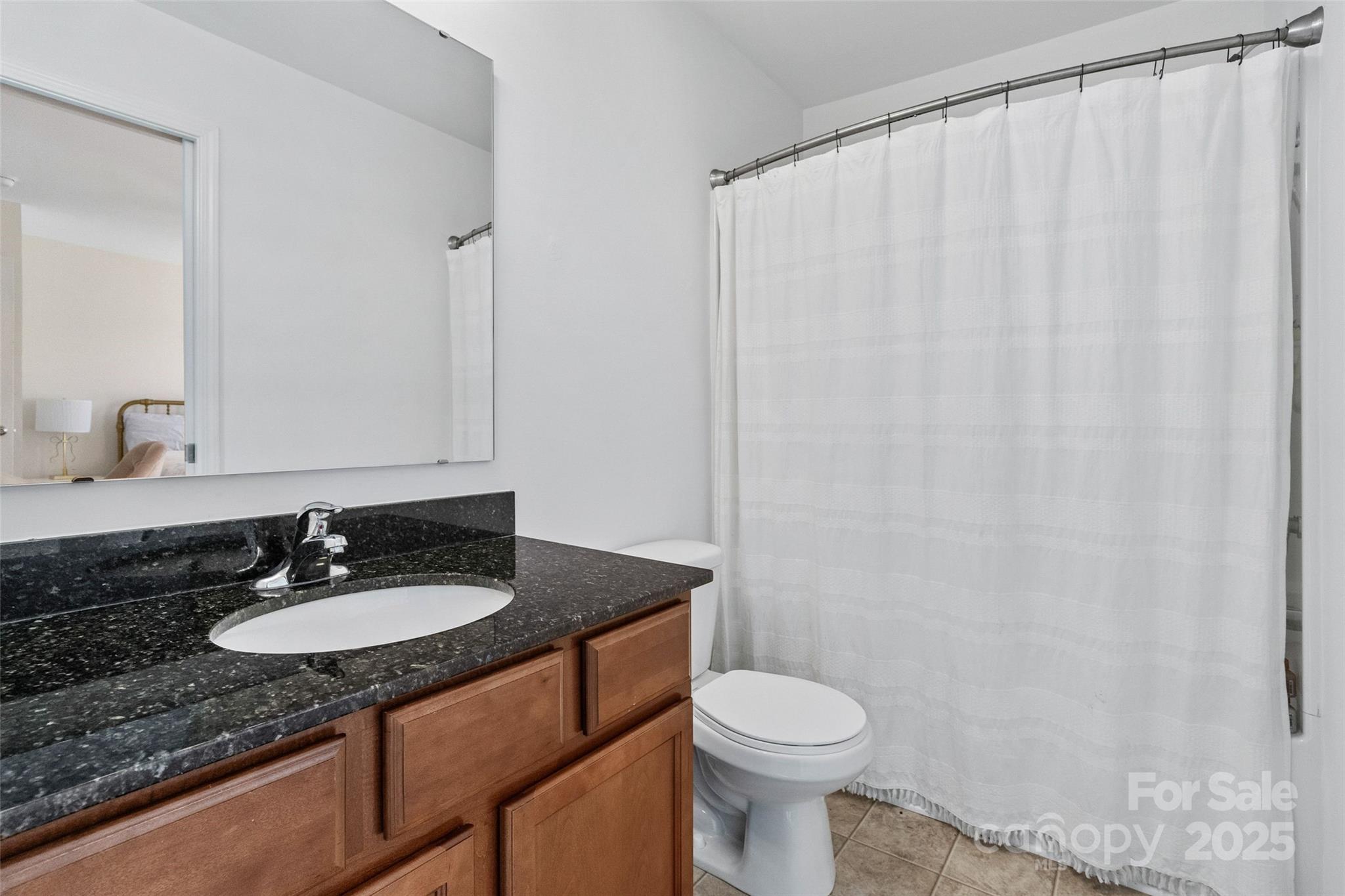 Ellis Pond - Residential