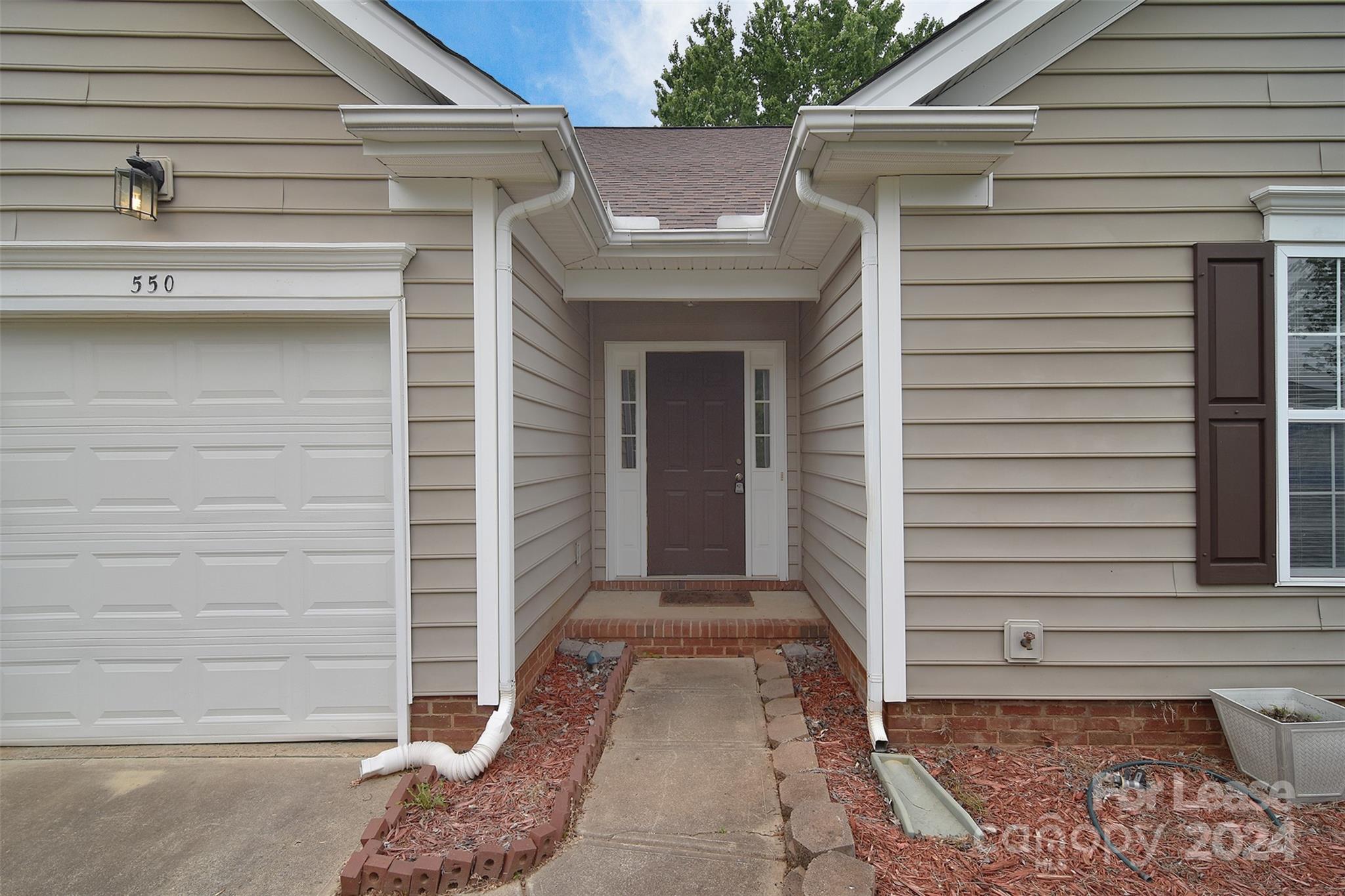 Brandon Oaks - Residential Lease