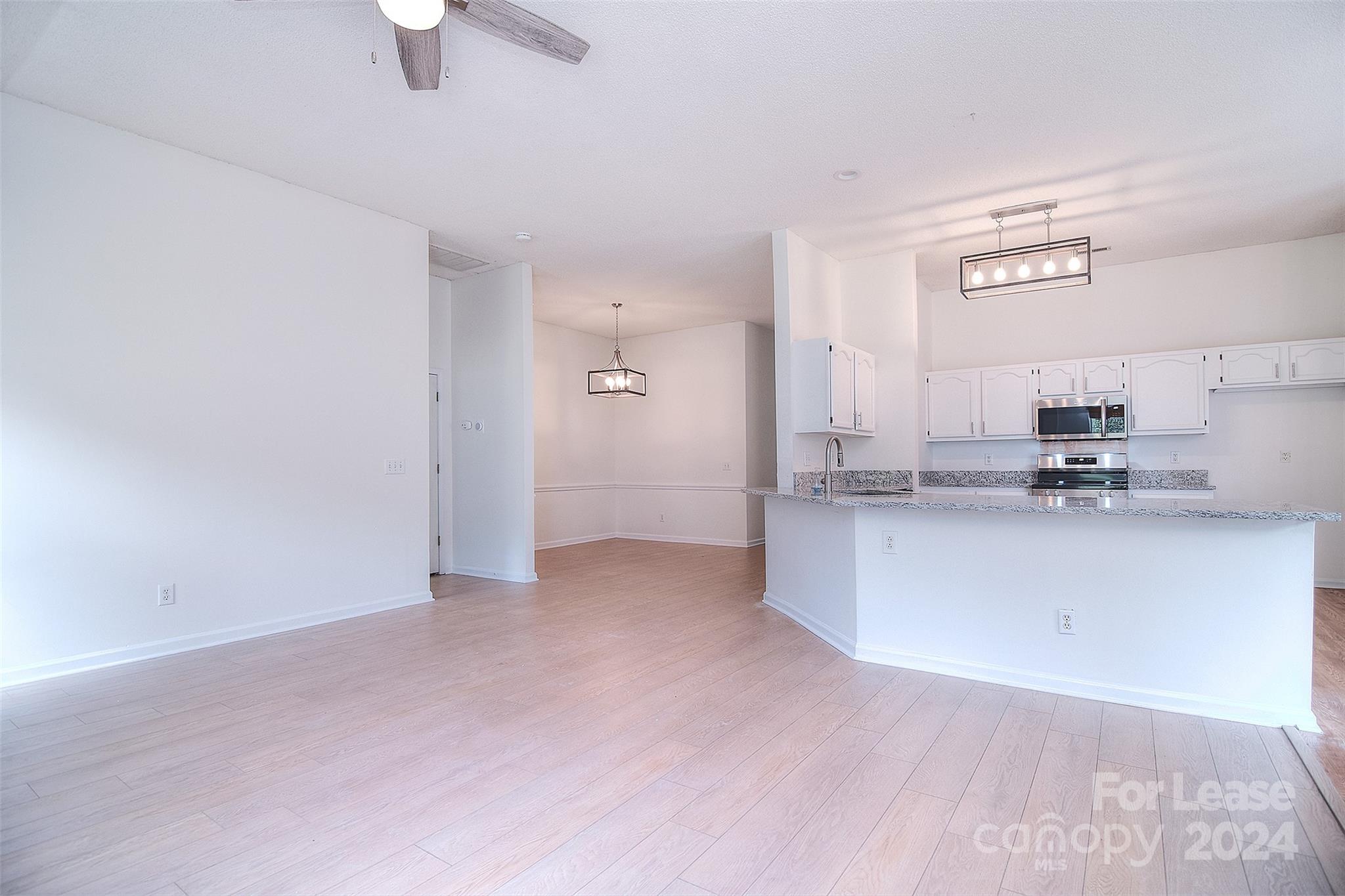 Brandon Oaks - Residential Lease