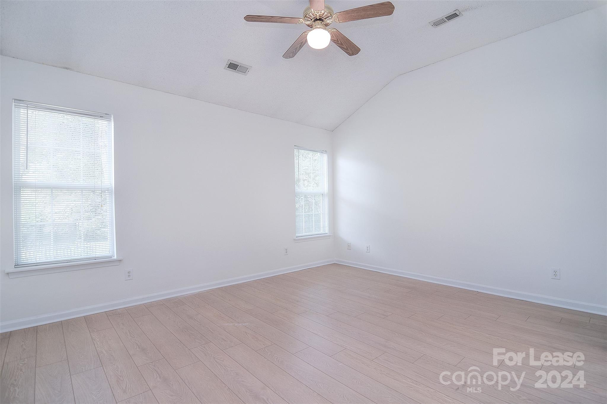 Brandon Oaks - Residential Lease
