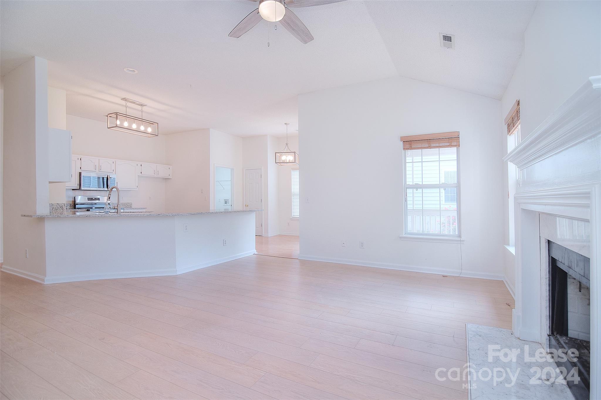 Brandon Oaks - Residential Lease
