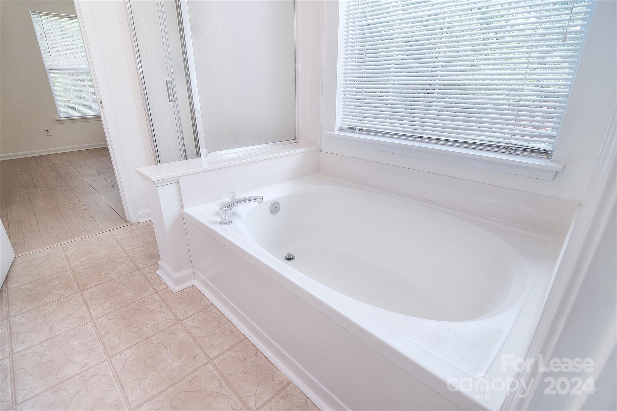 Brandon Oaks - Residential Lease
