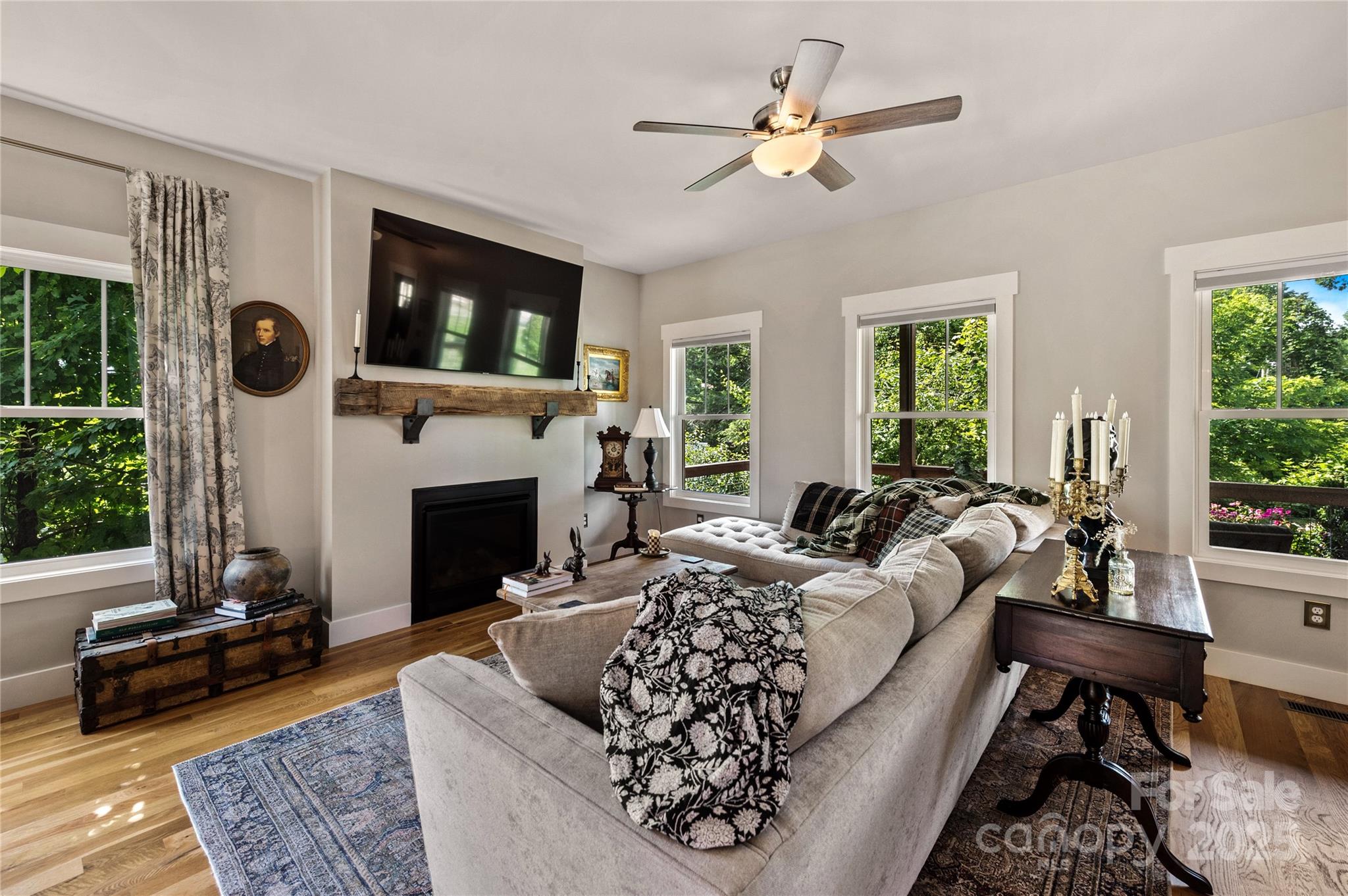 horney Hayes - Residential