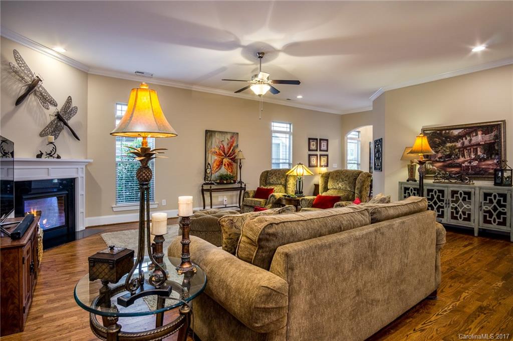 Riverwalk - Residential