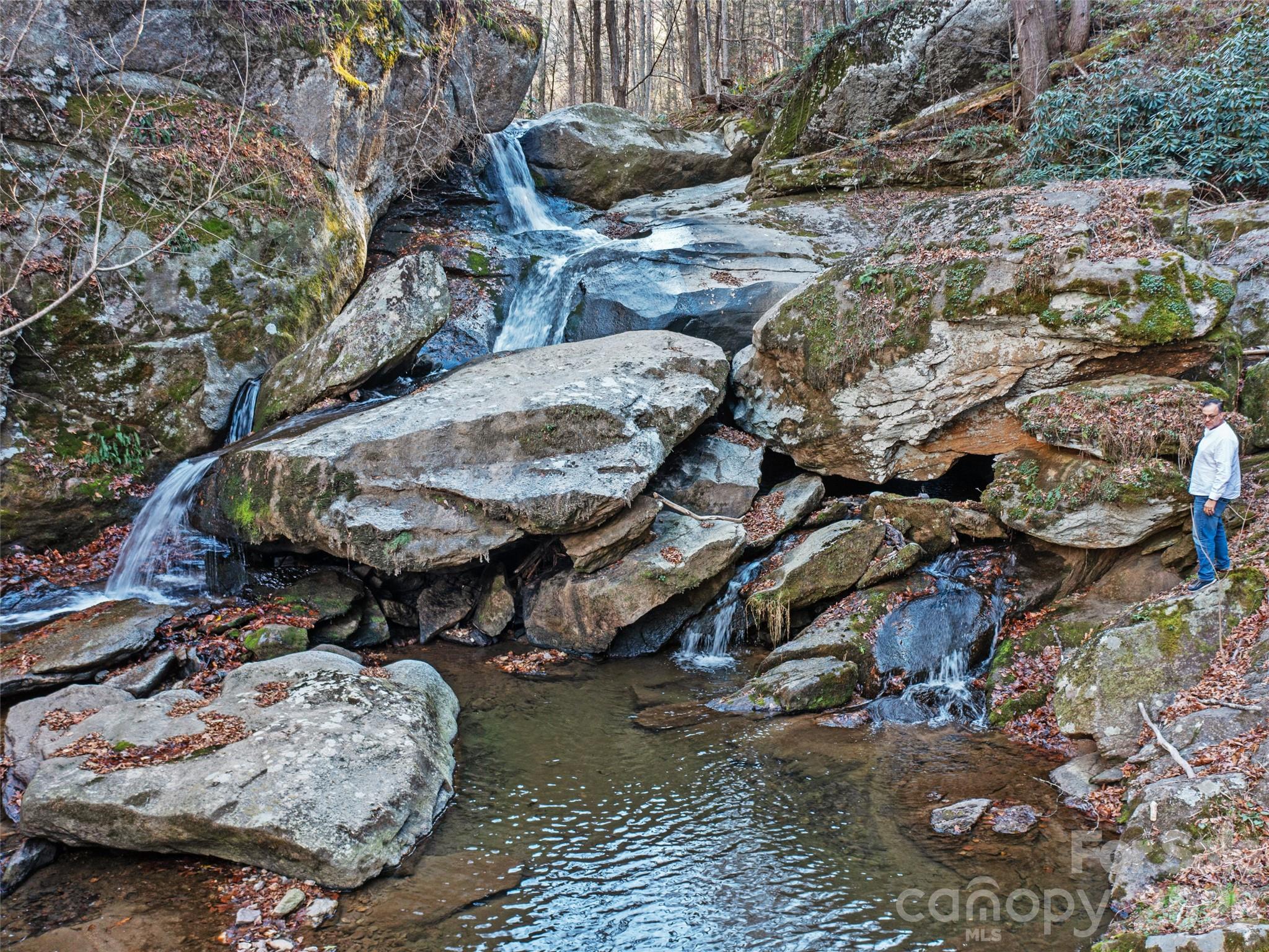 23 Katies Road 145.95 acres