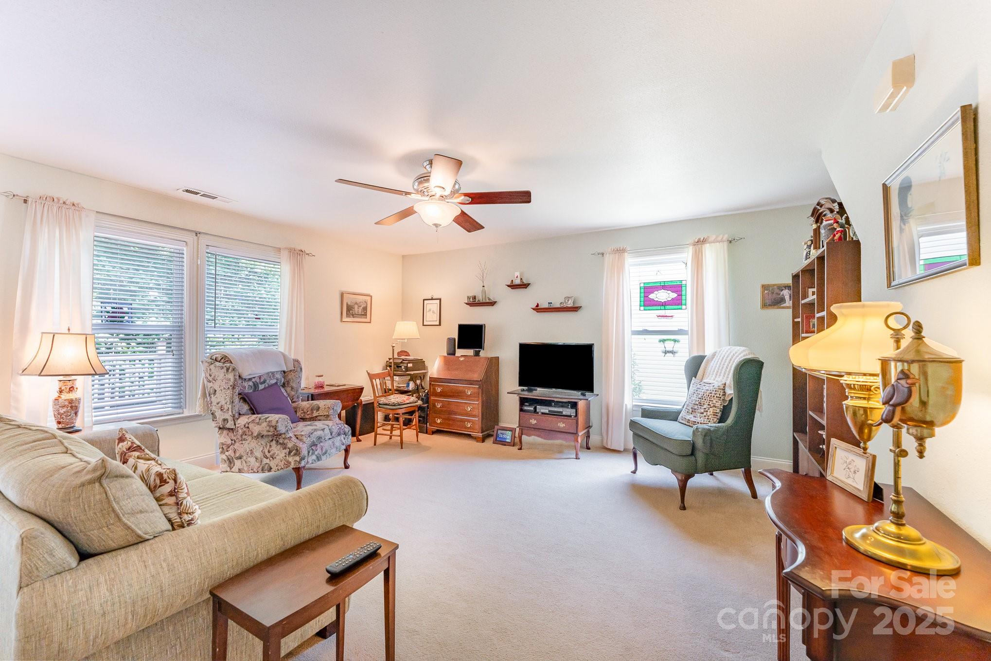 4462 Kellybrook Drive