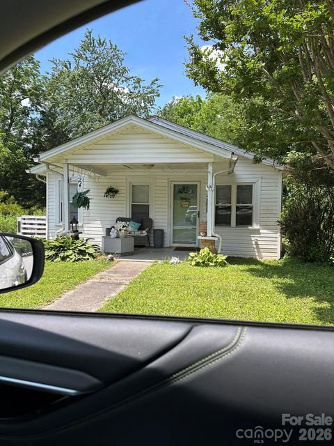 Photo for 44 Owen Street