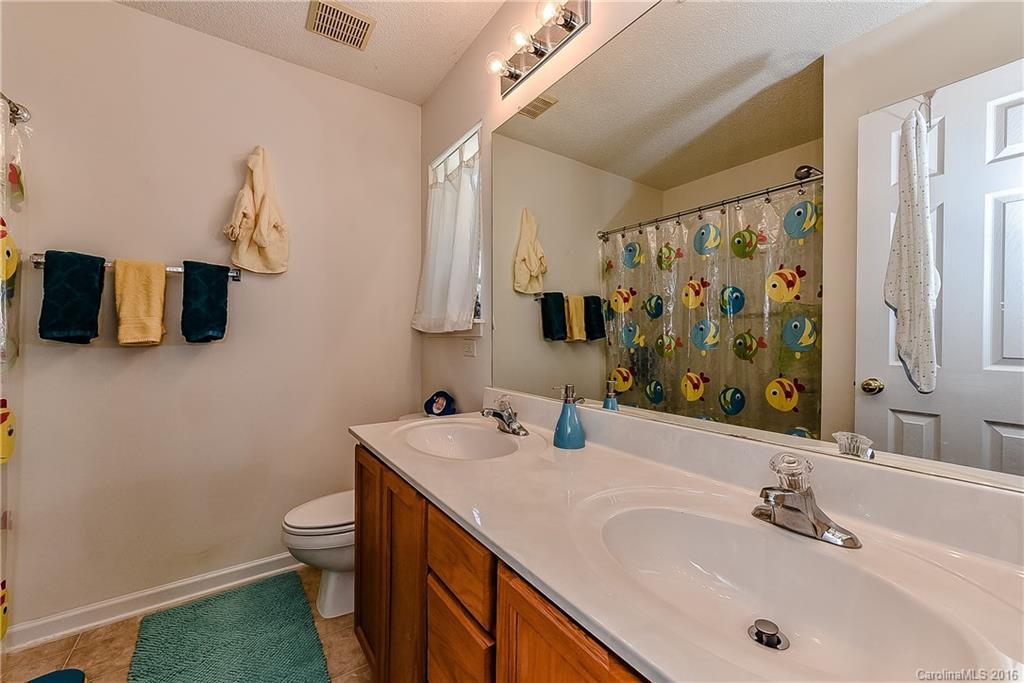 Holly Ridge - Residential