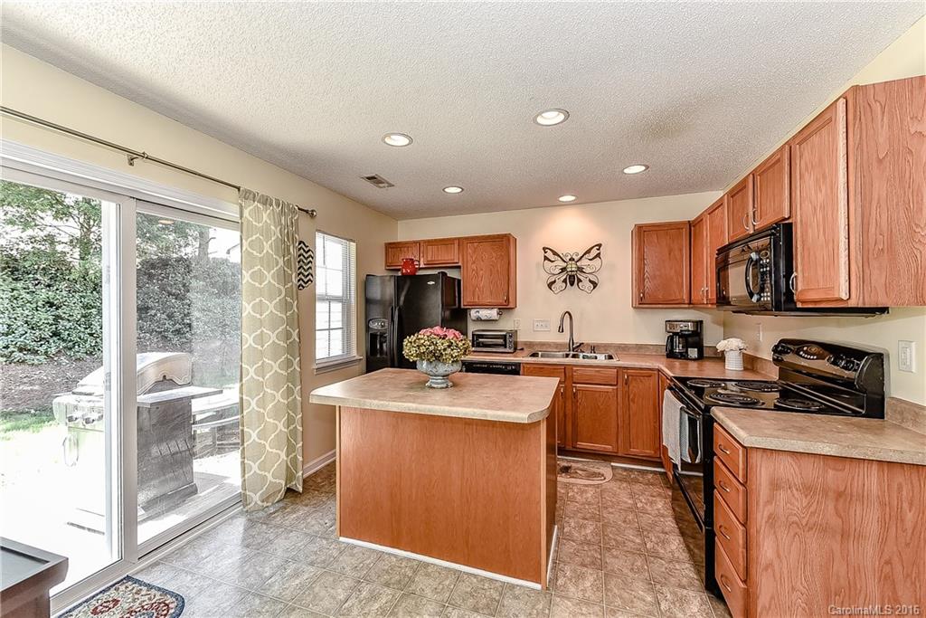 Holly Ridge - Residential