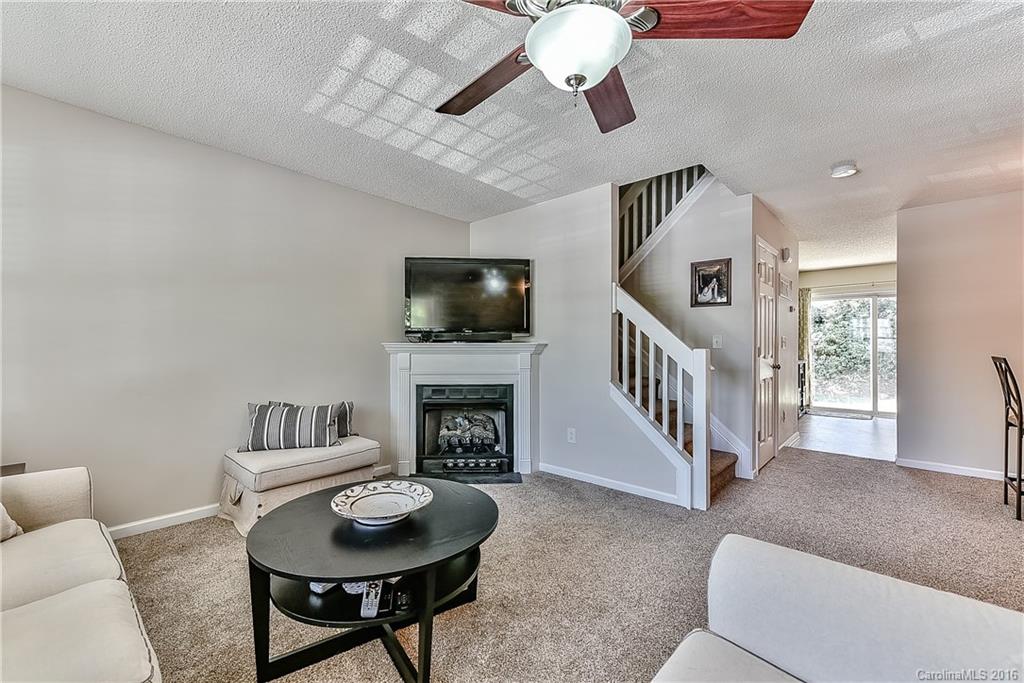 Holly Ridge - Residential