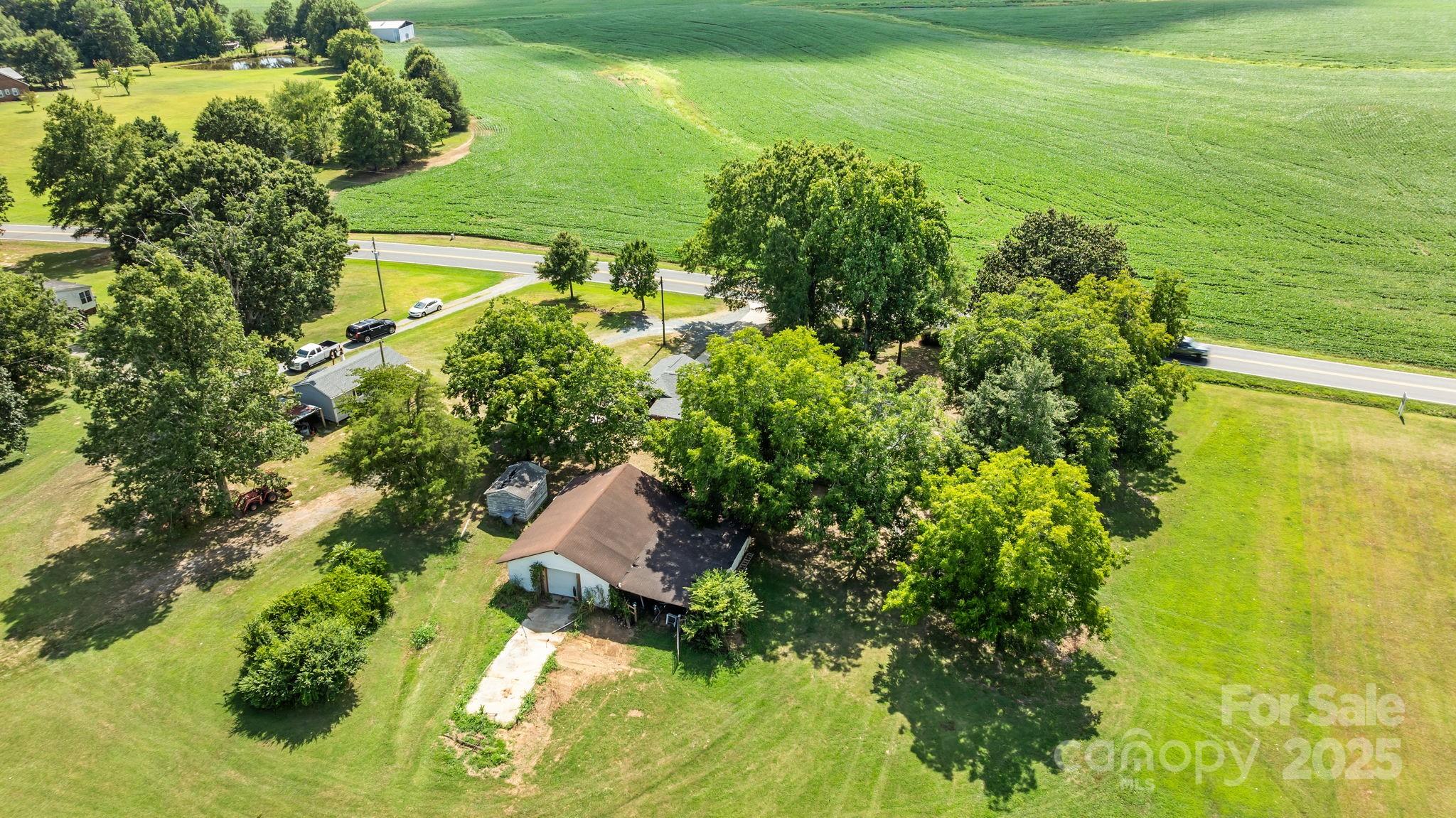 3825 Stack Road