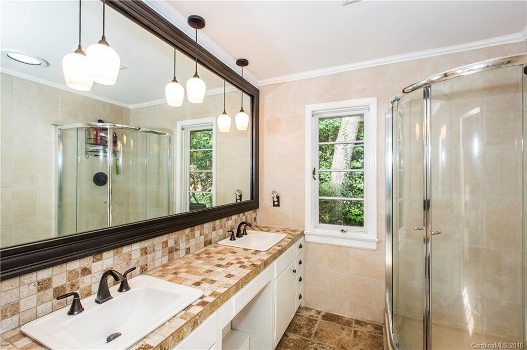 Lansdowne - Residential