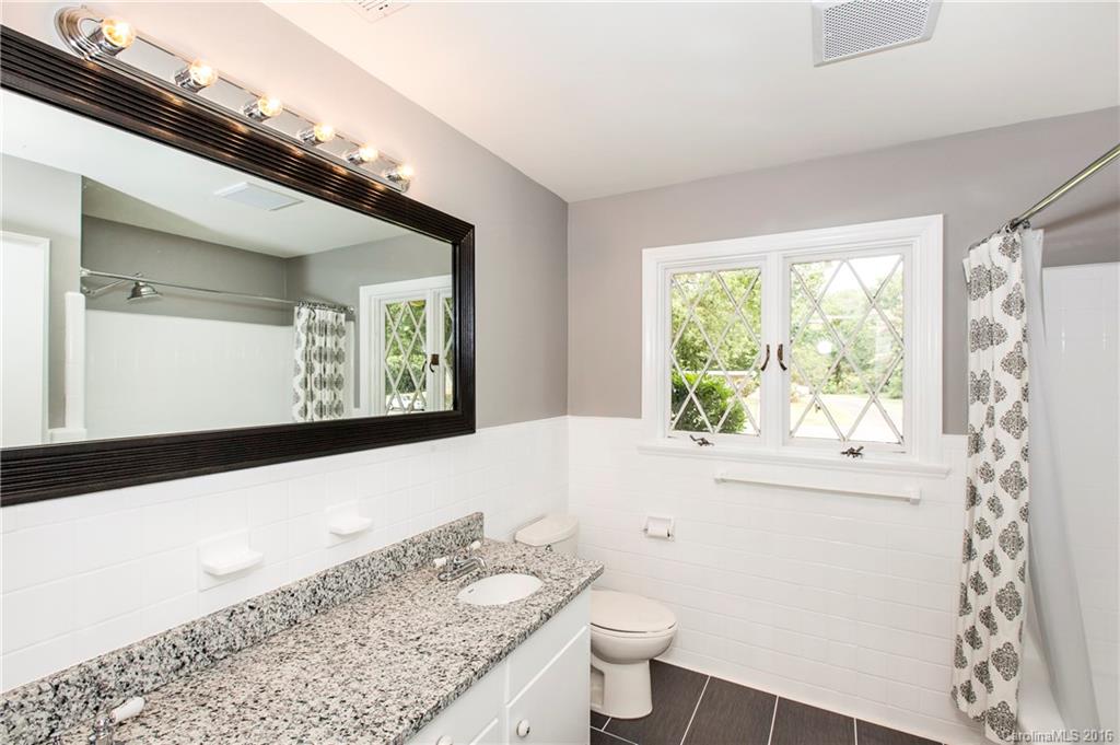 Lansdowne - Residential