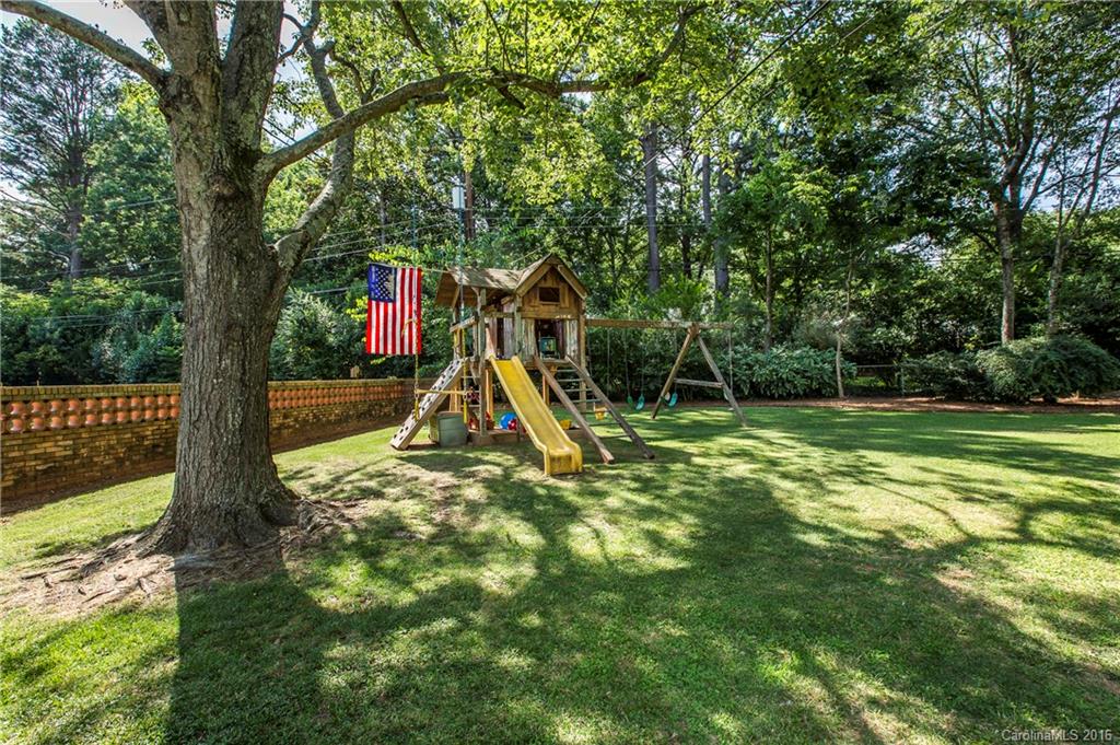 Lansdowne - Residential