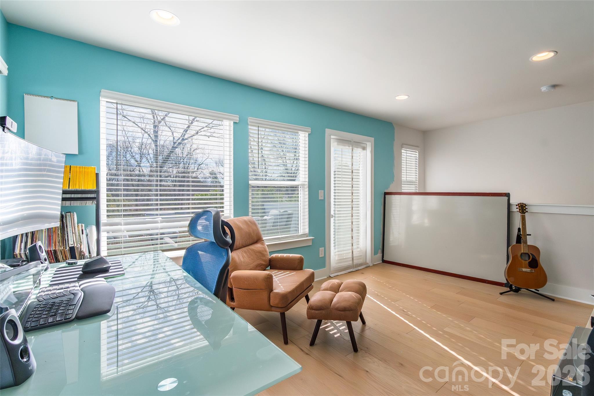 LOSO Terraces - Residential