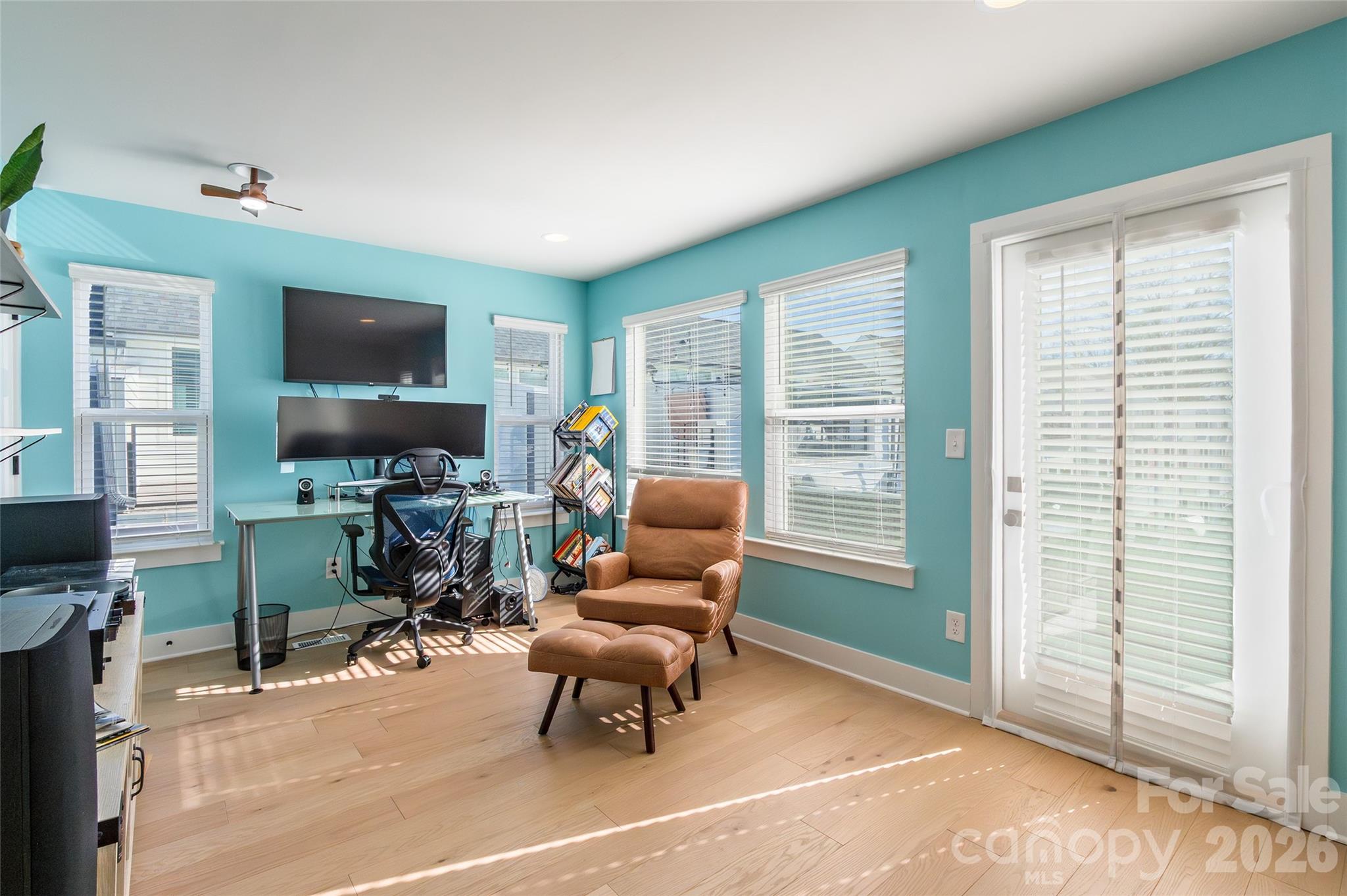 LOSO Terraces - Residential