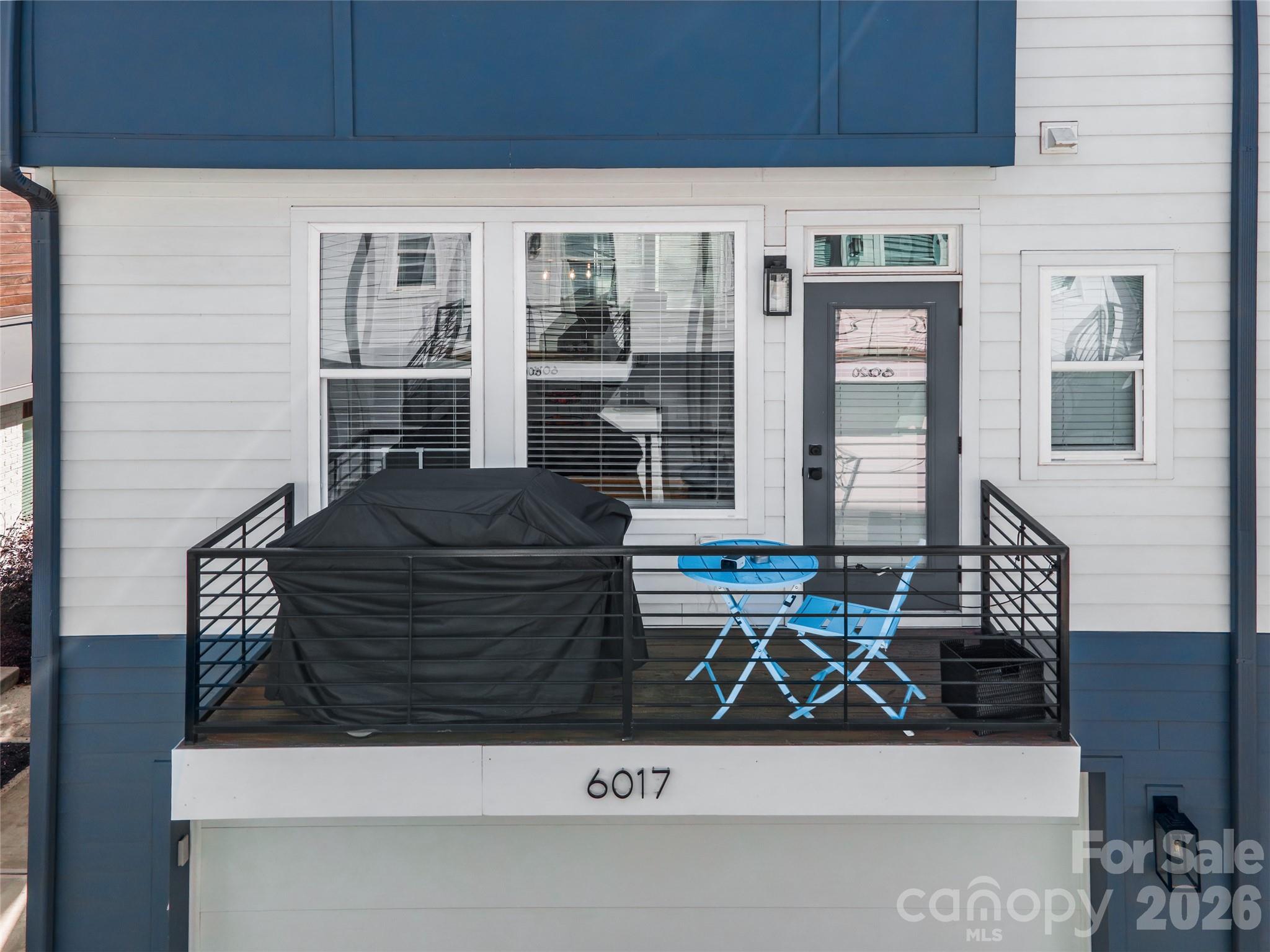 LOSO Terraces - Residential