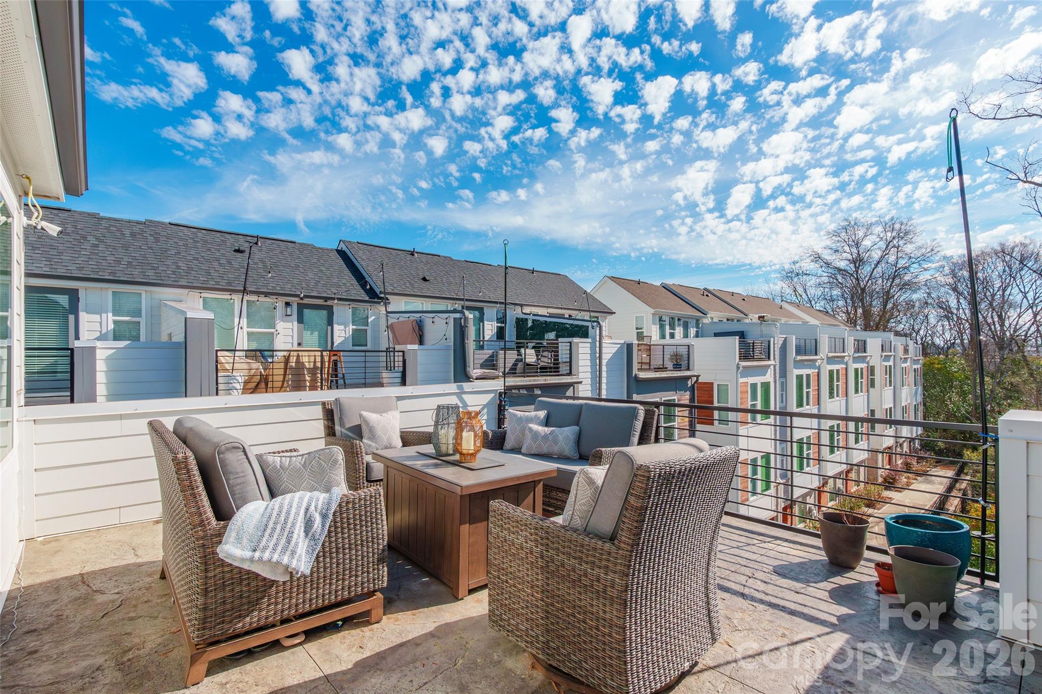 LOSO Terraces - Residential