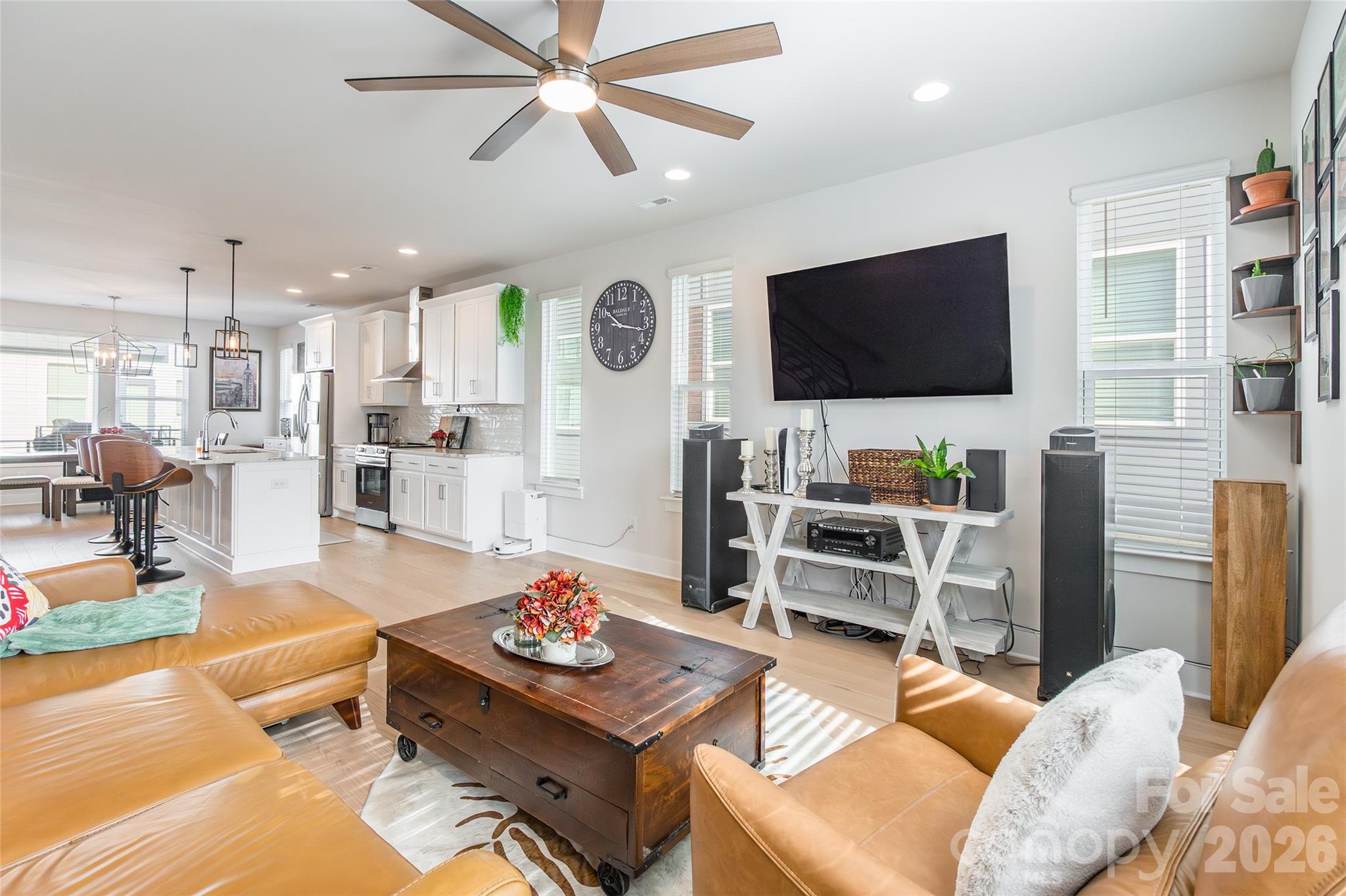 LOSO Terraces - Residential